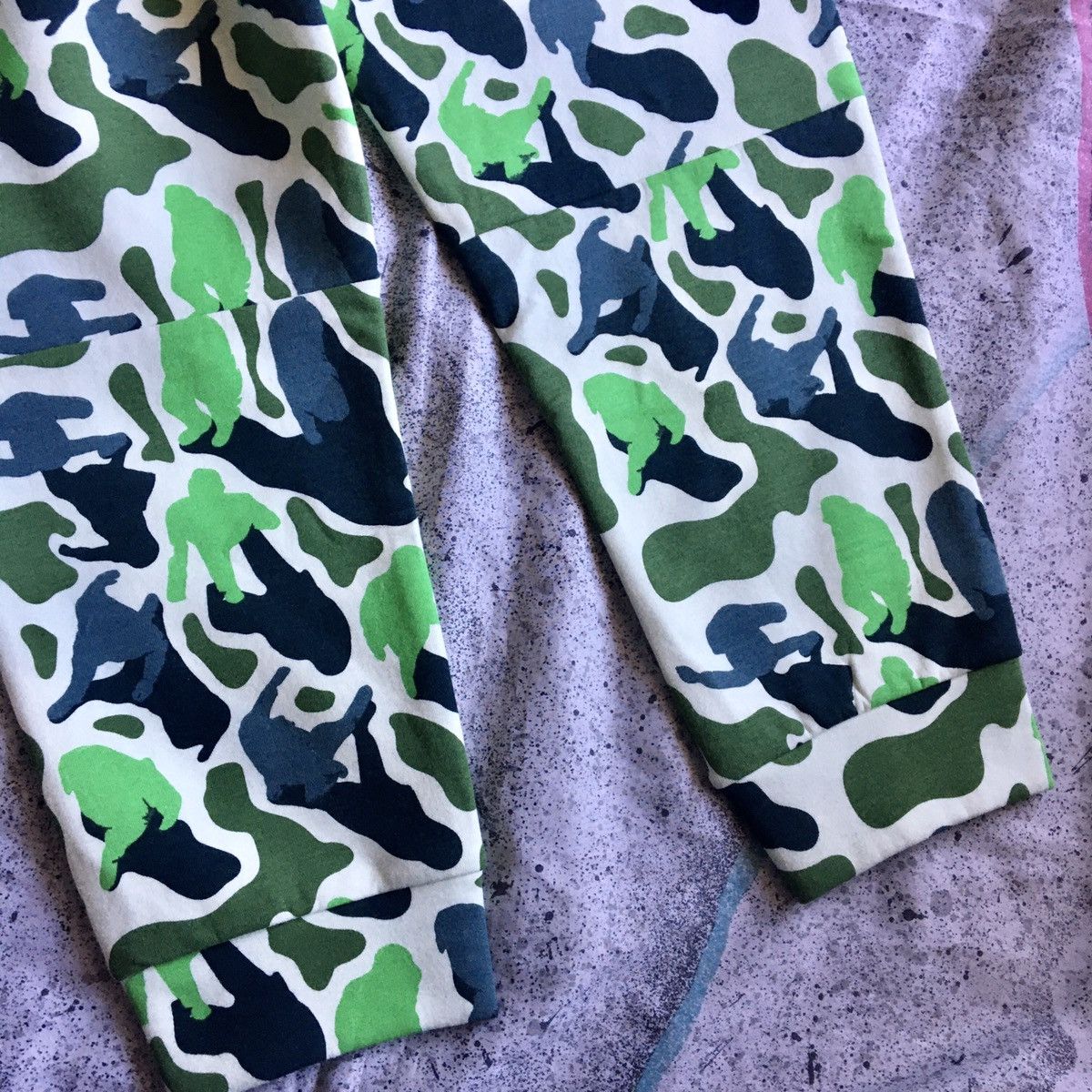 Adidas N.E.R.D Adidas Sweatpants/Joggers Size XL Size US 33 - 12 Thumbnail