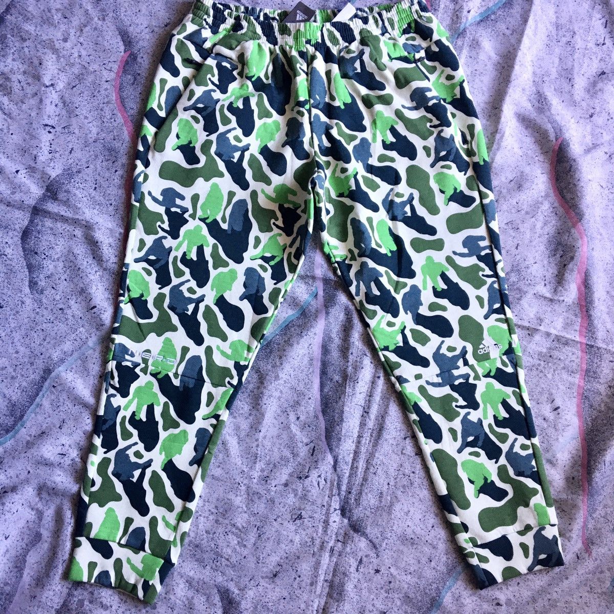 Adidas N.E.R.D Adidas Sweatpants/Joggers Size XL Size US 33 - 1 Thumbnail