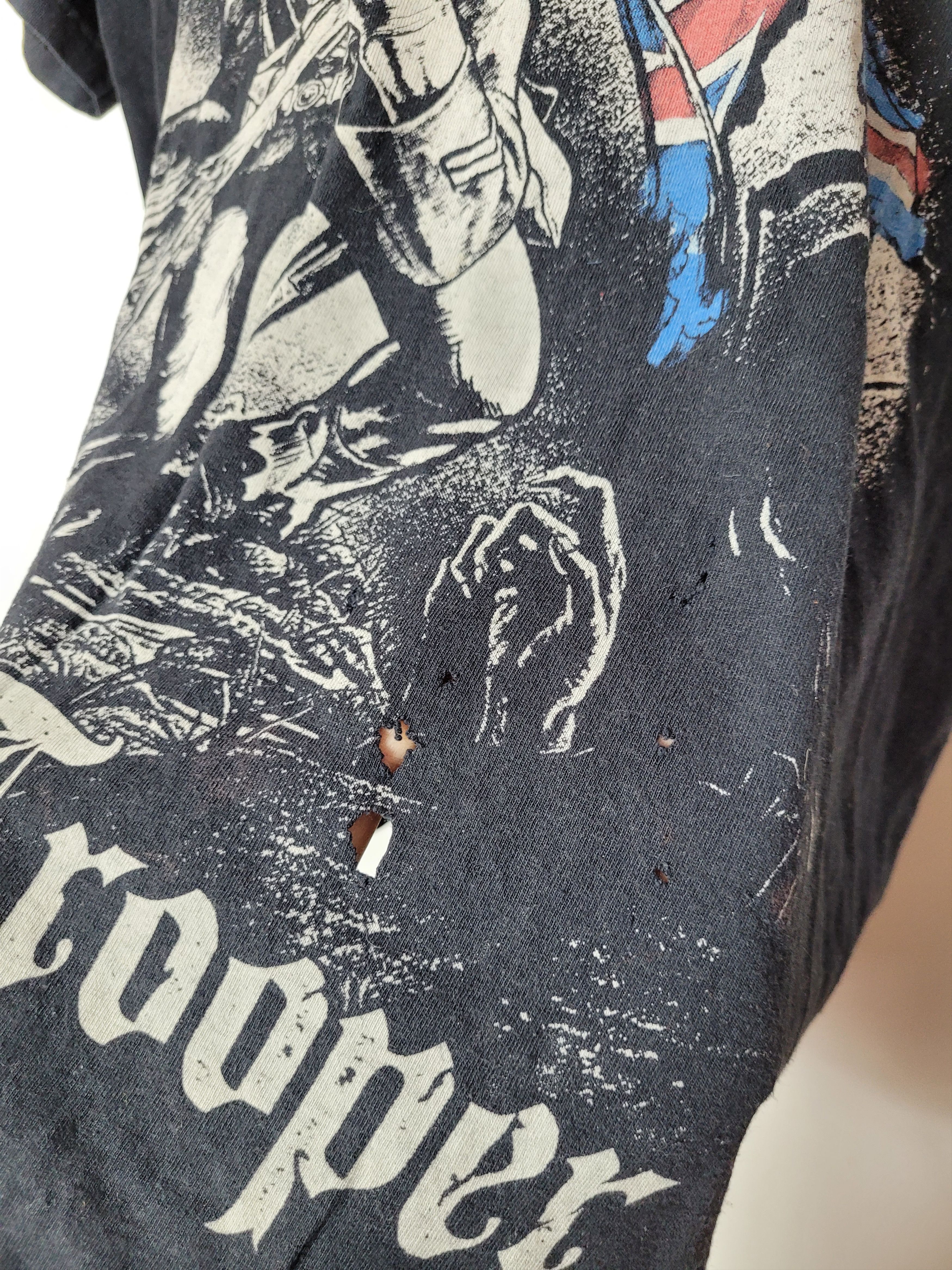 Band Tees × Vintage vintage Iron Maiden distressed t-shirt Size US M / EU 48-50 / 2 - 3 Thumbnail