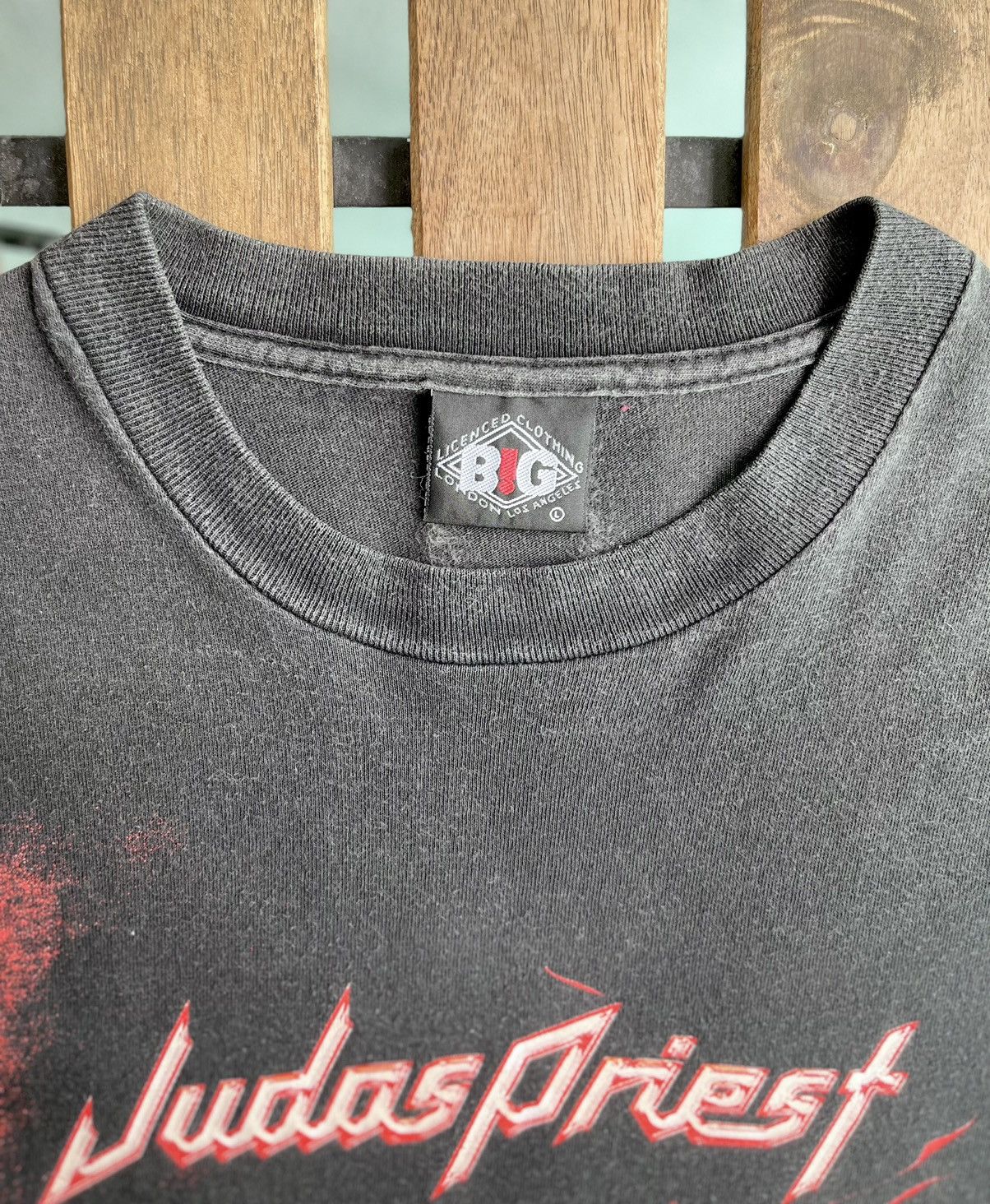 Band Tees VINTAGE JUDAS PRIEST DEMOLITION WORLD TOUR 2001 -RARE TEE Size US L / EU 52-54 / 3 - 8 Thumbnail