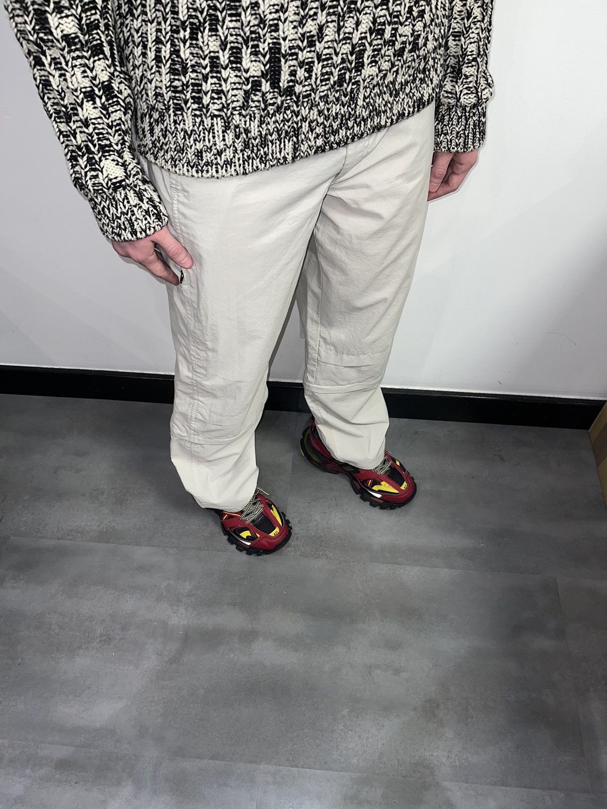 Nike ACG Nike ACG Technical Transformer Cream White Casual Pants Size US 32 / EU 48 - 3 Thumbnail