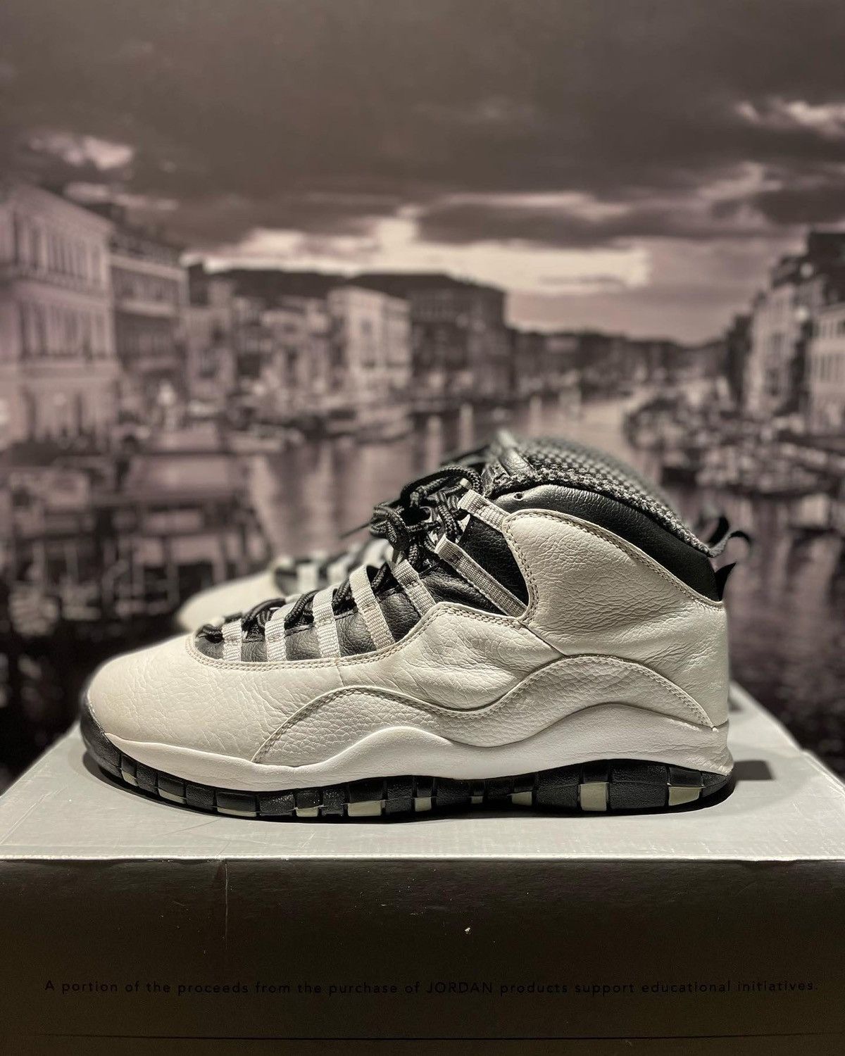 Jordan Brand 📸Air Jordan 10 Retro ‘Steel’ 2005📸 Size US 10.5 / EU 43-44 - 4 Thumbnail