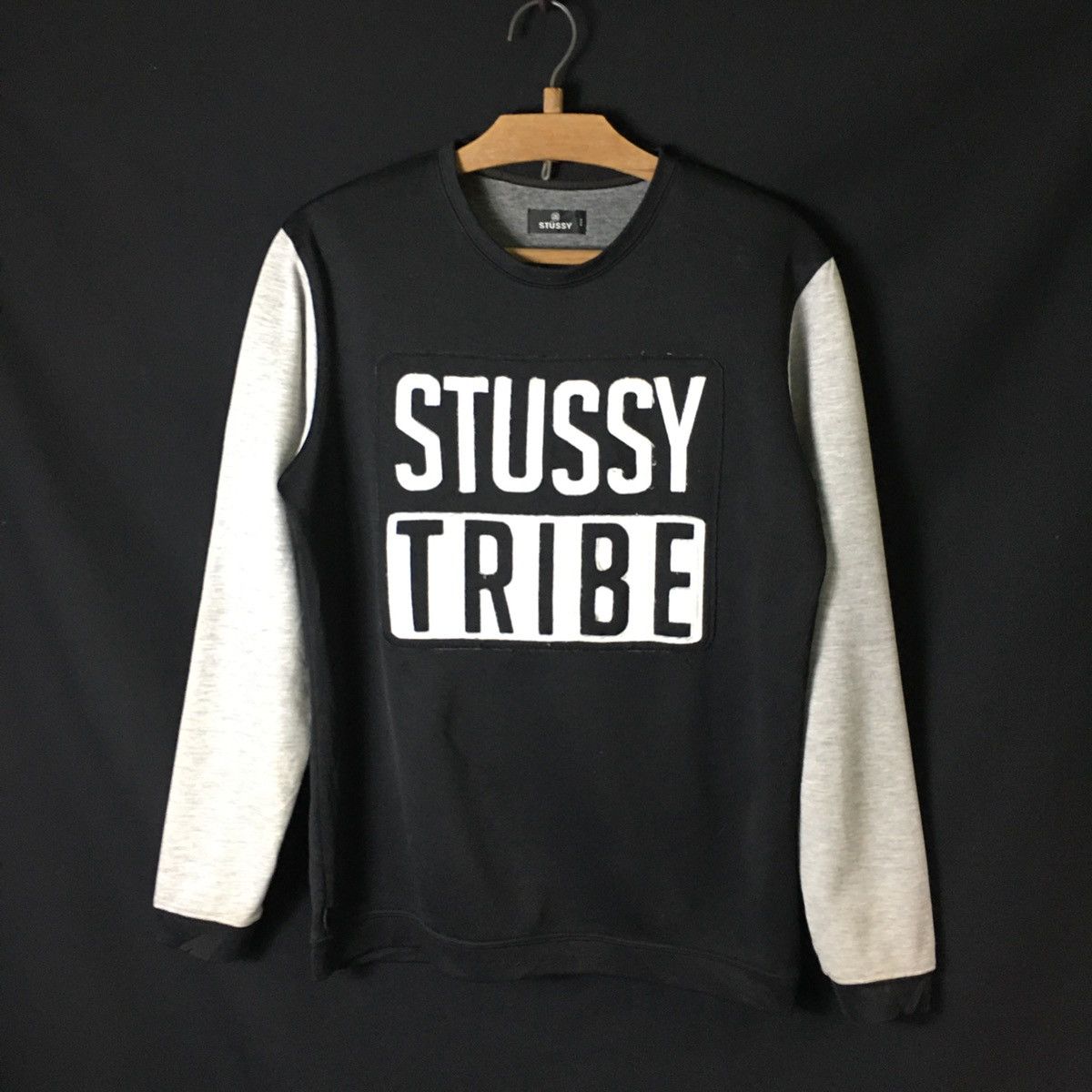 Stussy Stussy Tribe Patch Script Logo Sweatshirt Size US S / EU 44-46 / 1 - 1 Thumbnail