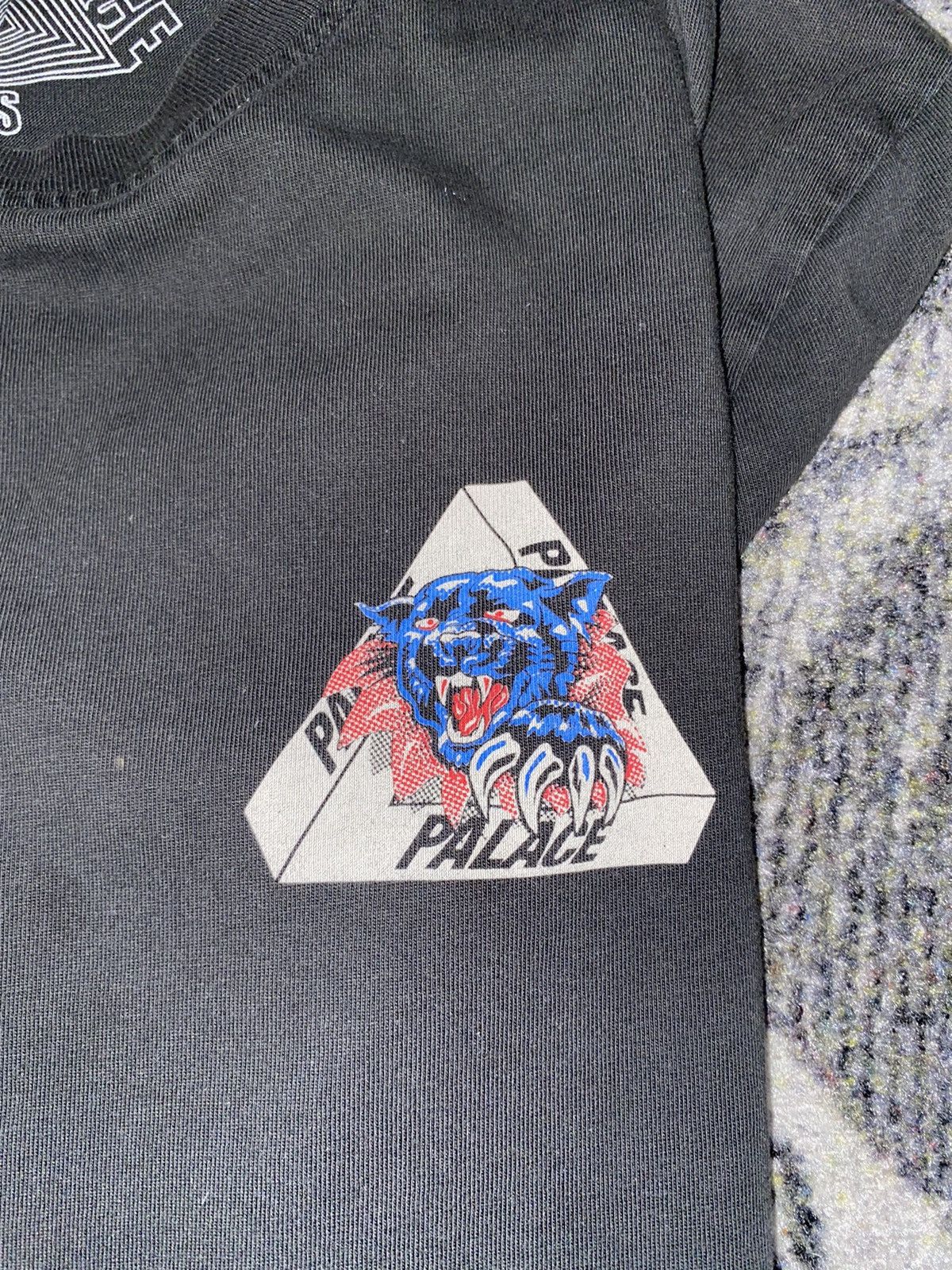 Palace Palace Ripped T-Shirt Black Size US S / EU 44-46 / 1 - 3 Thumbnail