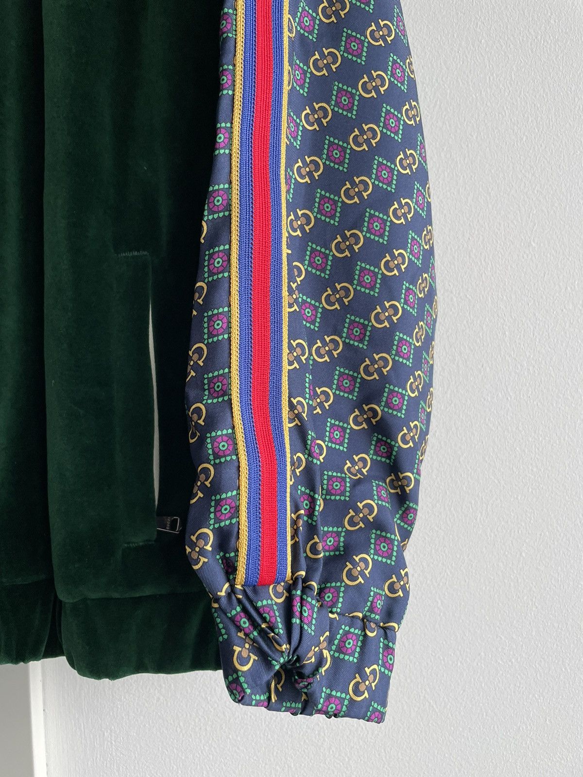 Gucci $2,500 Brand New Gucci Super Runway Limited Velvet Jacket Size US L / EU 52-54 / 3 - 6 Thumbnail