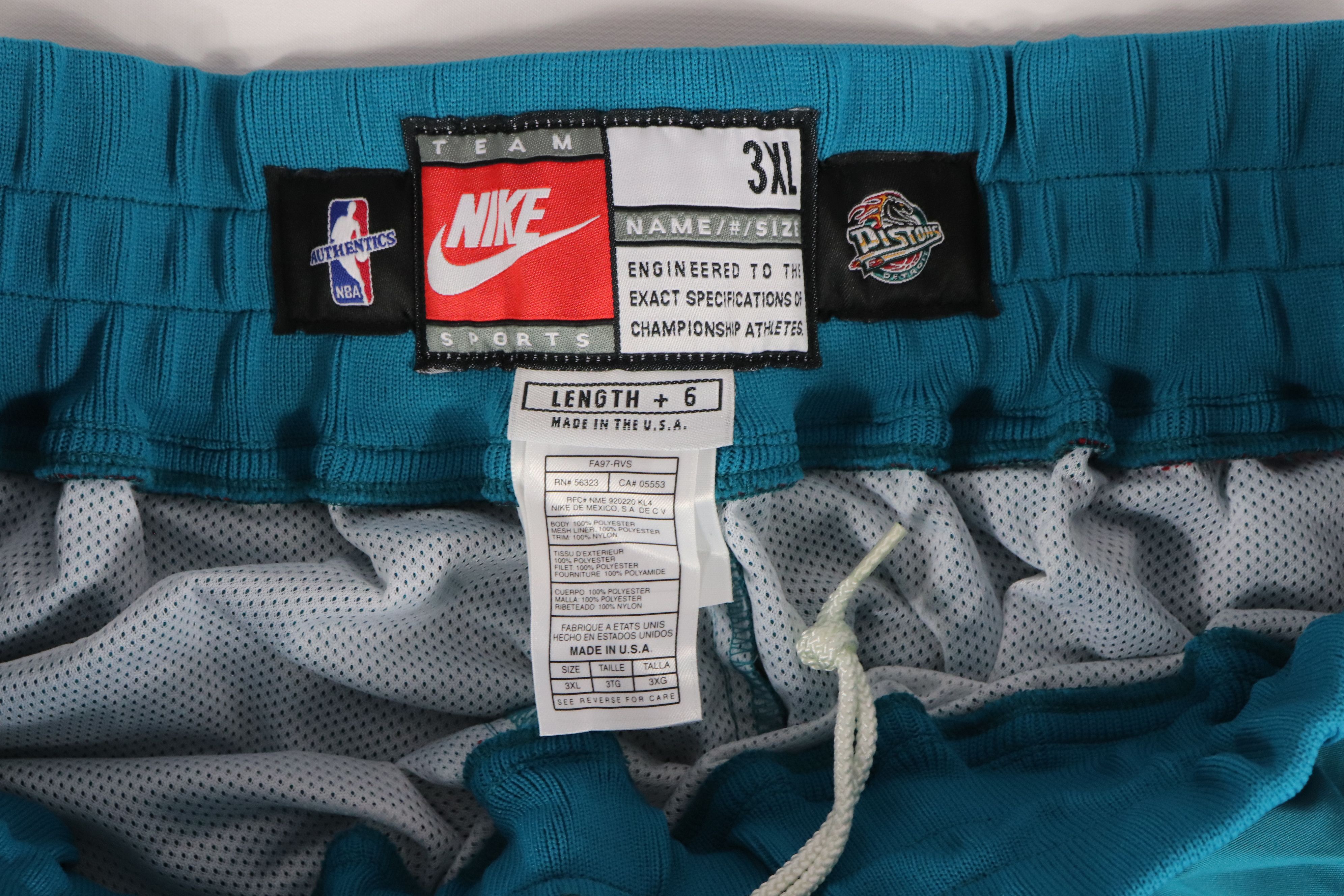 New Vintage Nike NBA Detroit Pistons On Court Pants Teal