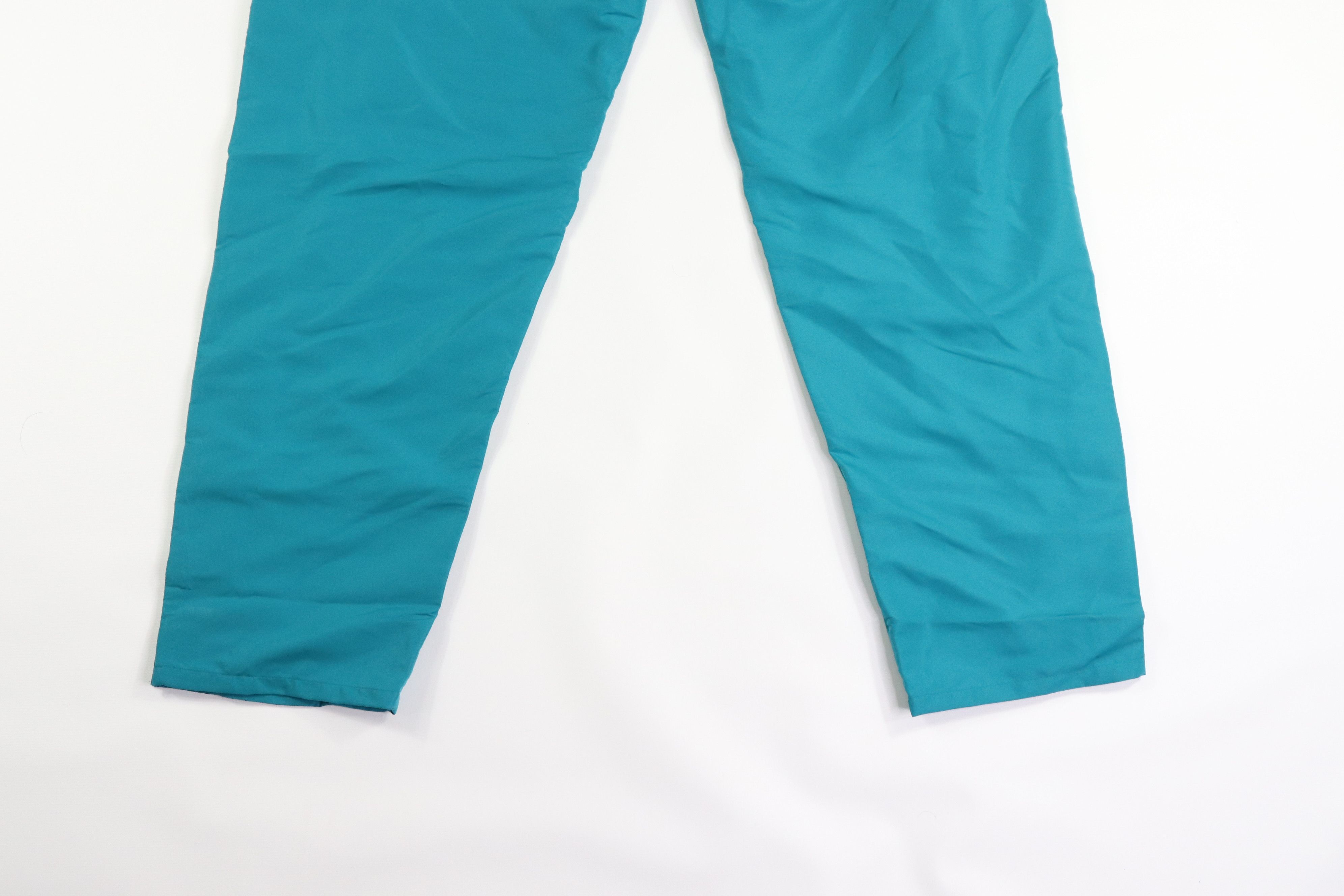 New Vintage Nike NBA Detroit Pistons On Court Pants Teal