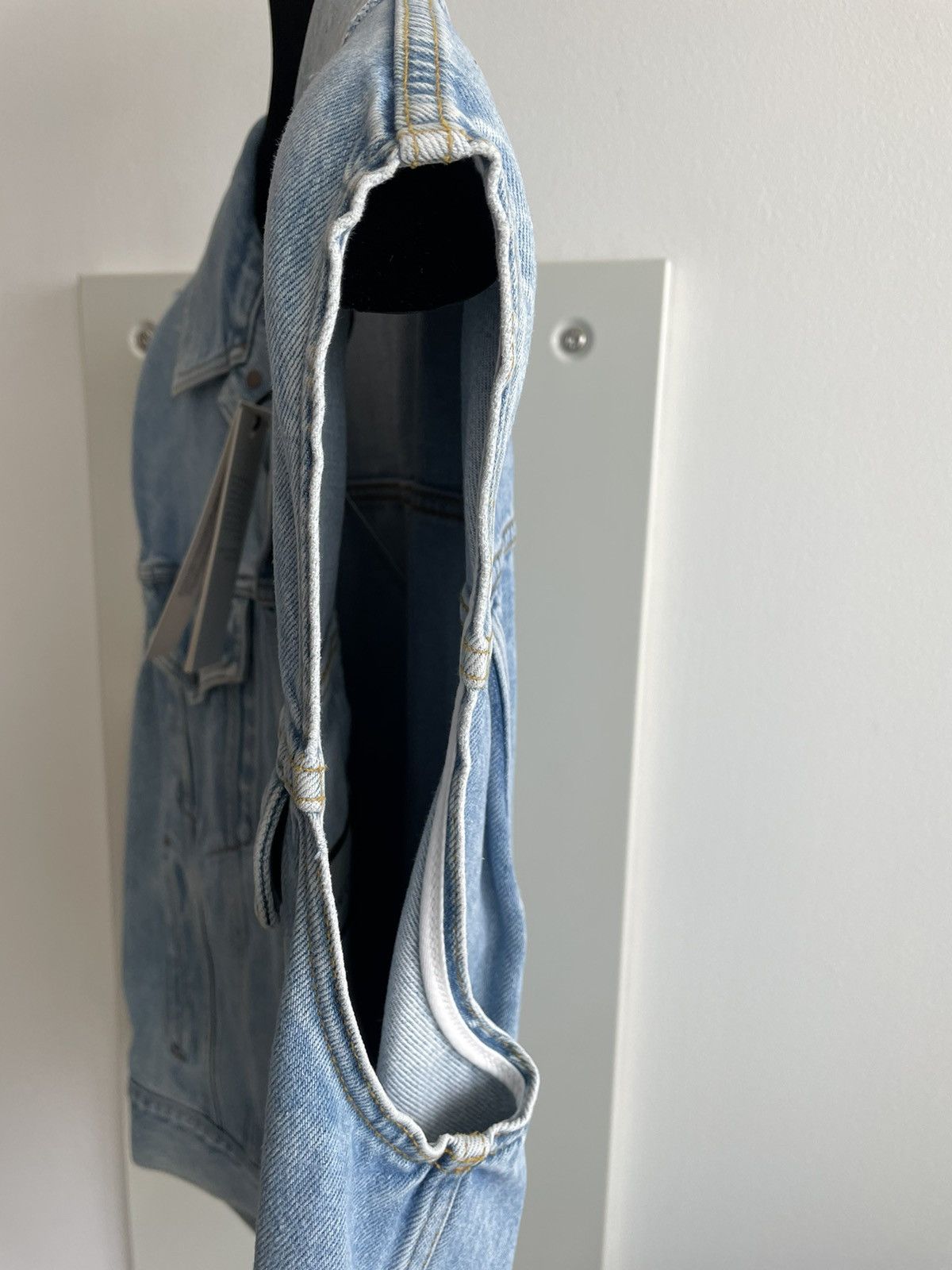 Gucci Rare Limited Brand New Super Runway Distressed Denim Vest Size US XL / EU 56 / 4 - 17 Thumbnail