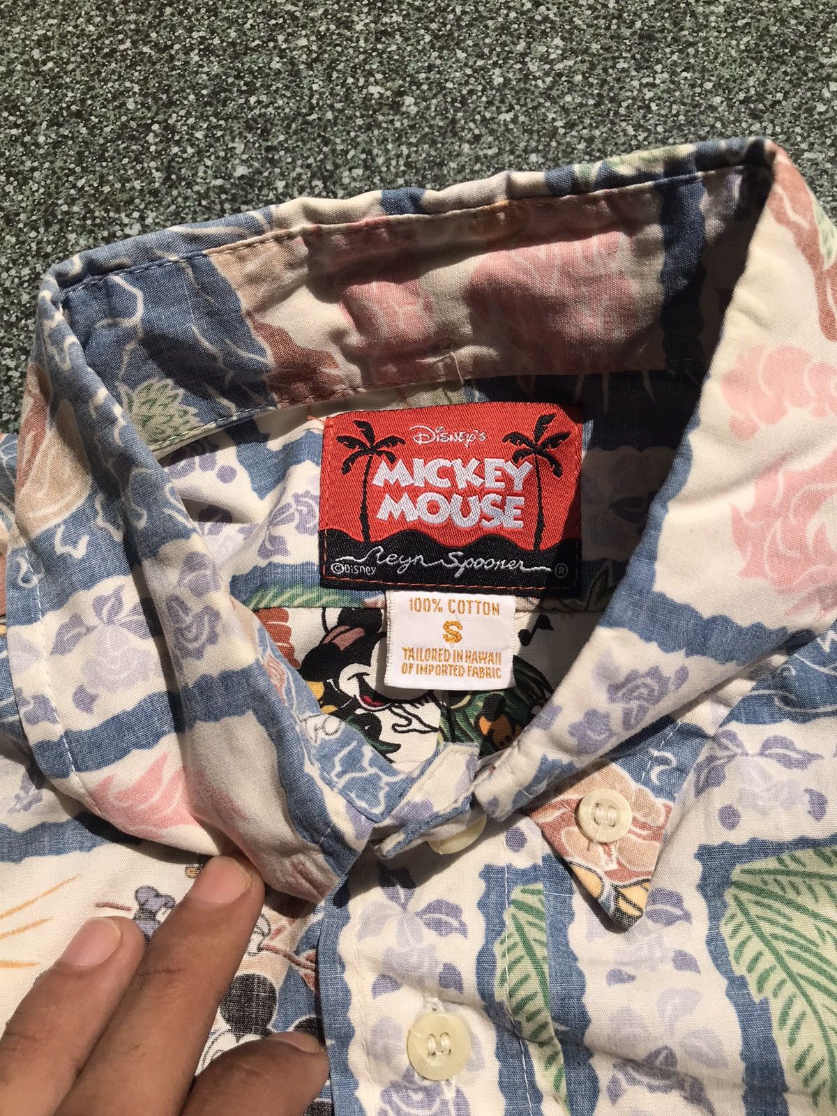 Disney × Reyn Spooner × Vintage Mickey mouse 90s reyn spooner half button hawaiian shirt Size US L / EU 52-54 / 3 - 3 Thumbnail