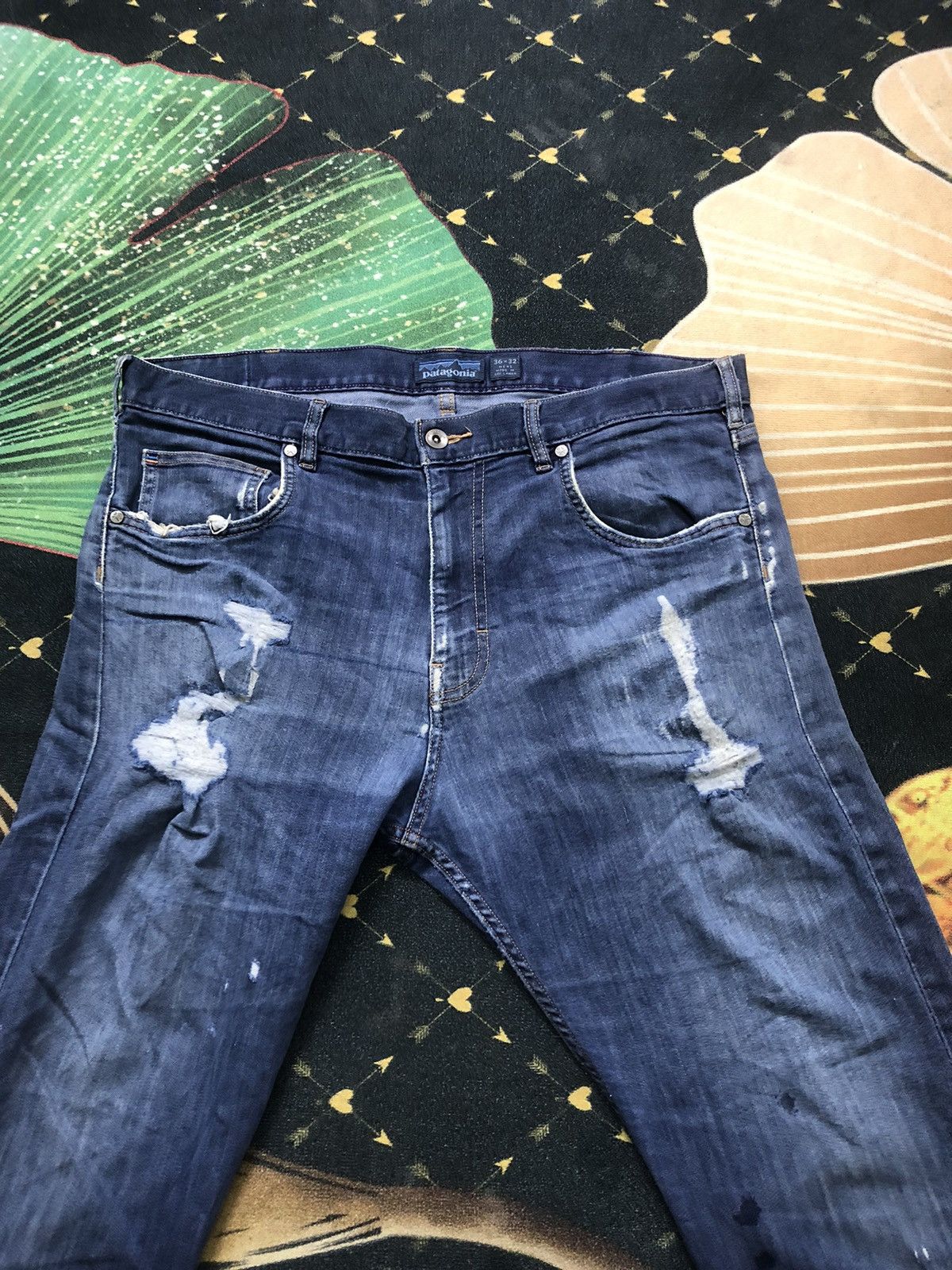 Patagonia Patagonia Distressed Jeans Size US 36 / EU 52 - 3 Thumbnail