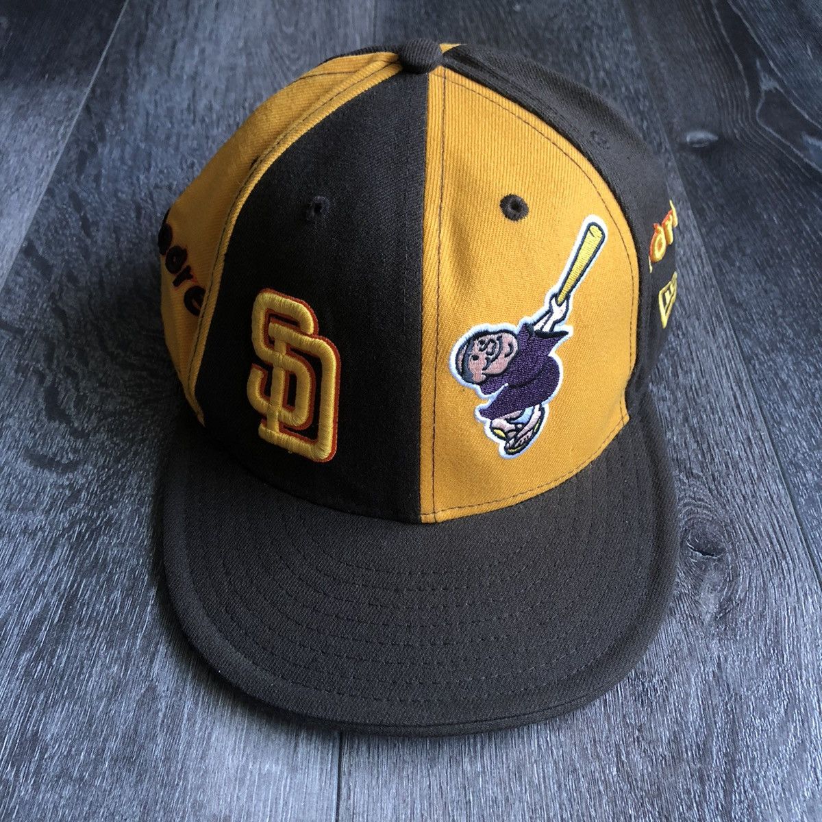 New Era Vintage San Diego Padres Cooperstown Collection Fitted Hat Size ONE SIZE - 1 Thumbnail