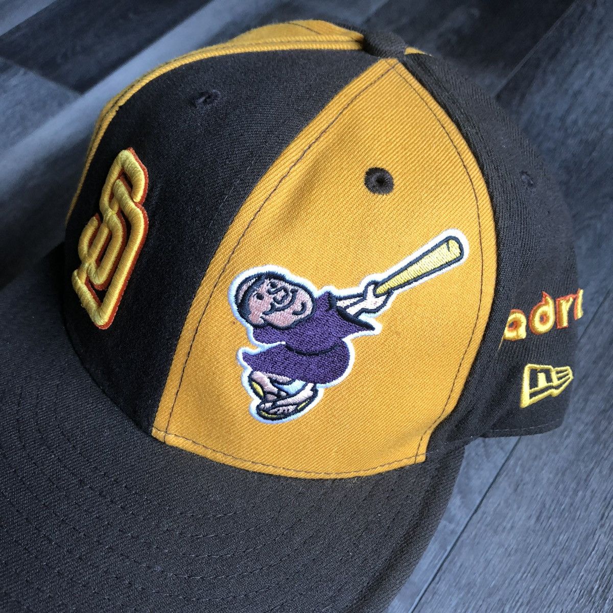 New Era Vintage San Diego Padres Cooperstown Collection Fitted Hat Size ONE SIZE - 2 Thumbnail
