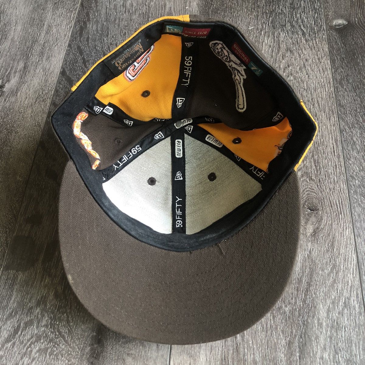 New Era Vintage San Diego Padres Cooperstown Collection Fitted Hat Size ONE SIZE - 5 Thumbnail