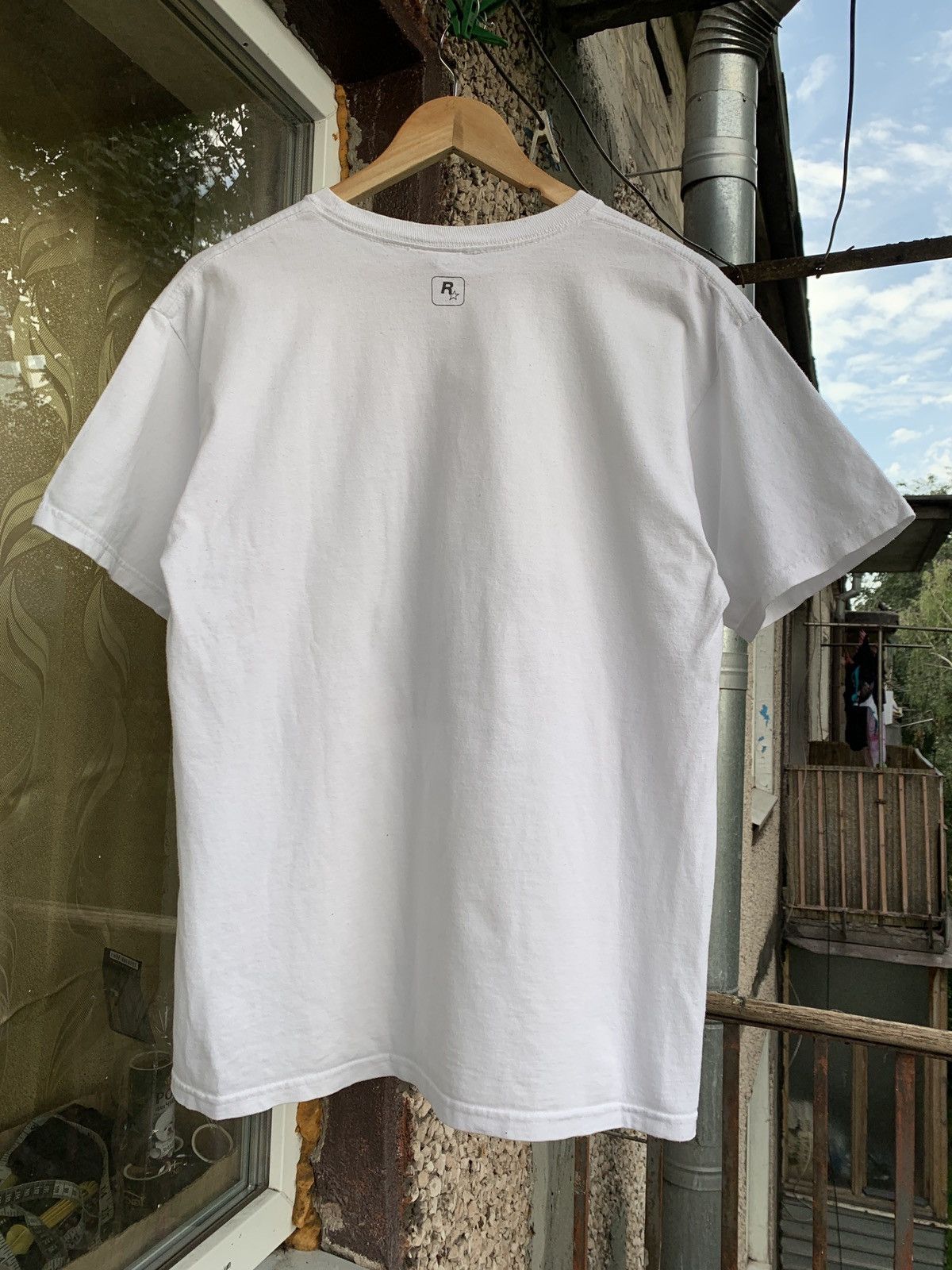 The Game Vintage Max Payne Rockstar Games White T-Shirt Size US M / EU 48-50 / 2 - 2 Thumbnail