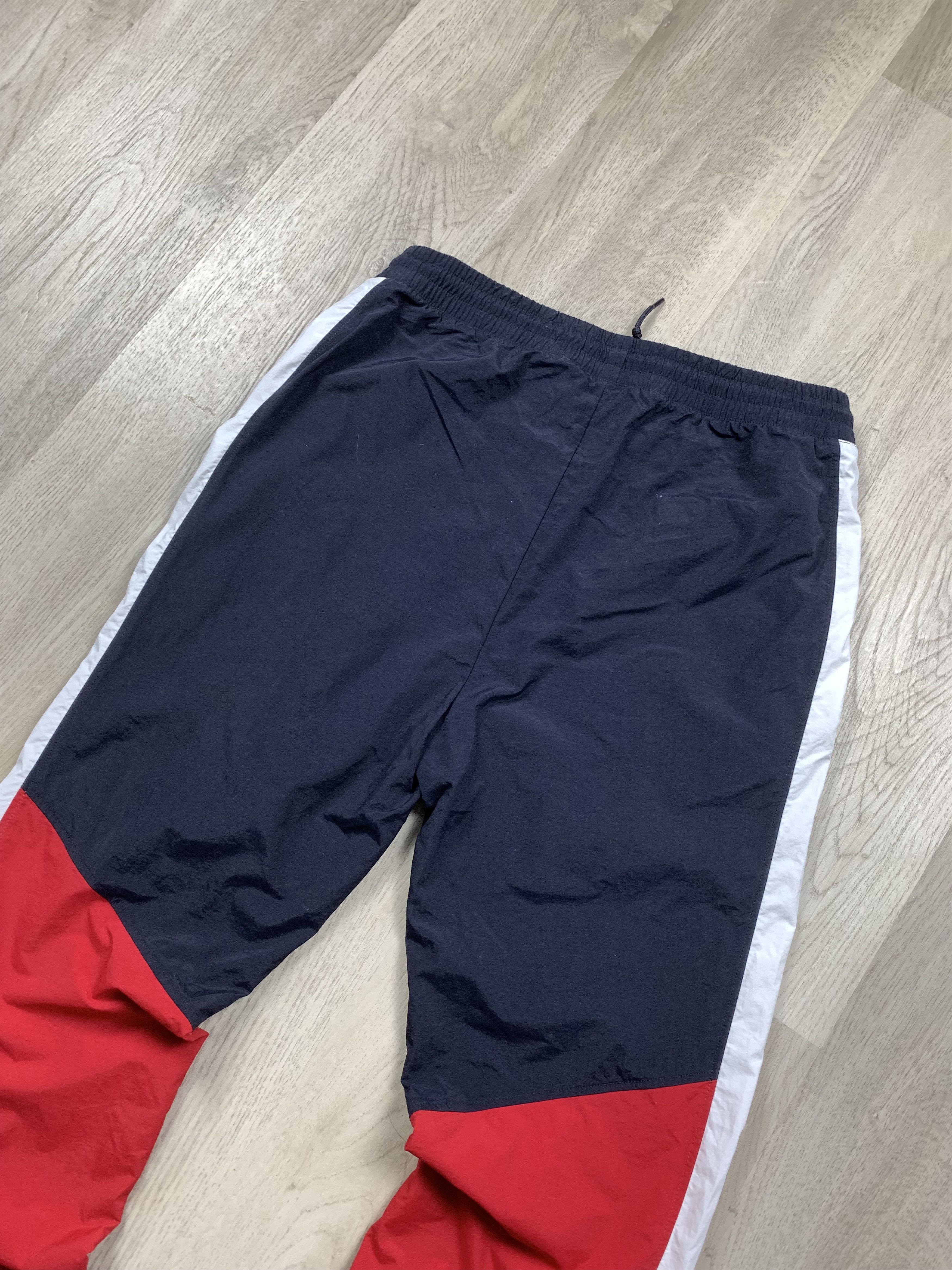 Carhartt Wip × Vintage Carhartt Wip Vintage Nylon Track Barnes Pants Jogger Size US 32 / EU 48 - 6 Thumbnail