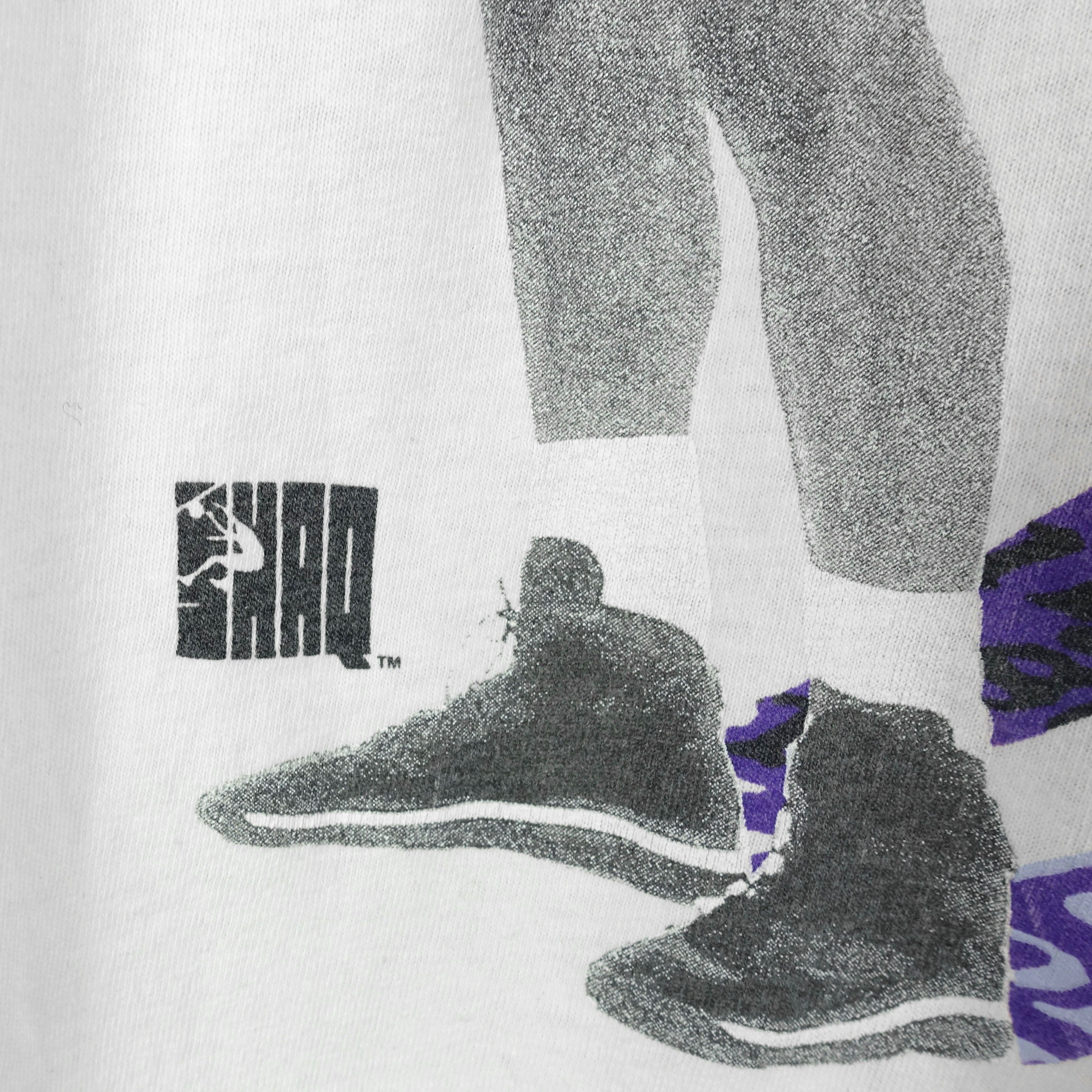 Reebok Vintage Reebok Shaq T-shirt Size US L / EU 52-54 / 3 - 6 Thumbnail