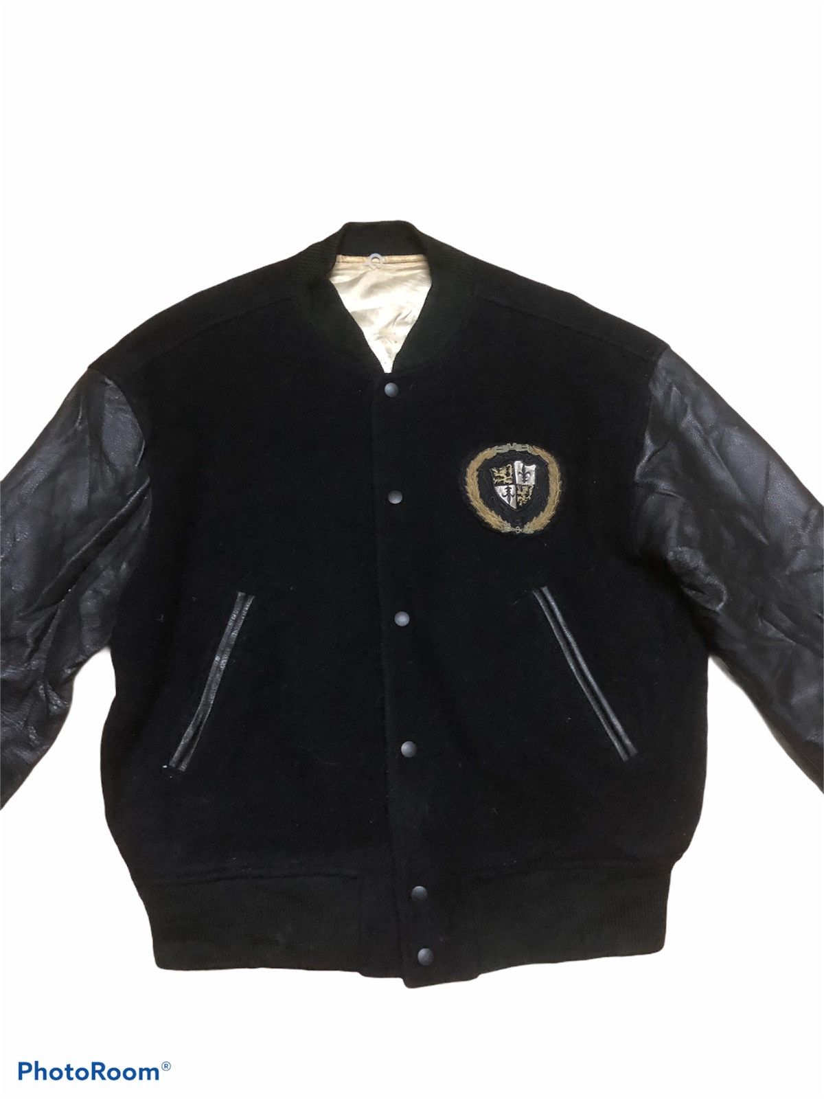 Vintage Vintage Varsity Barbiche Wool Black Street Wear Size US L / EU 52-54 / 3 - 2 Thumbnail