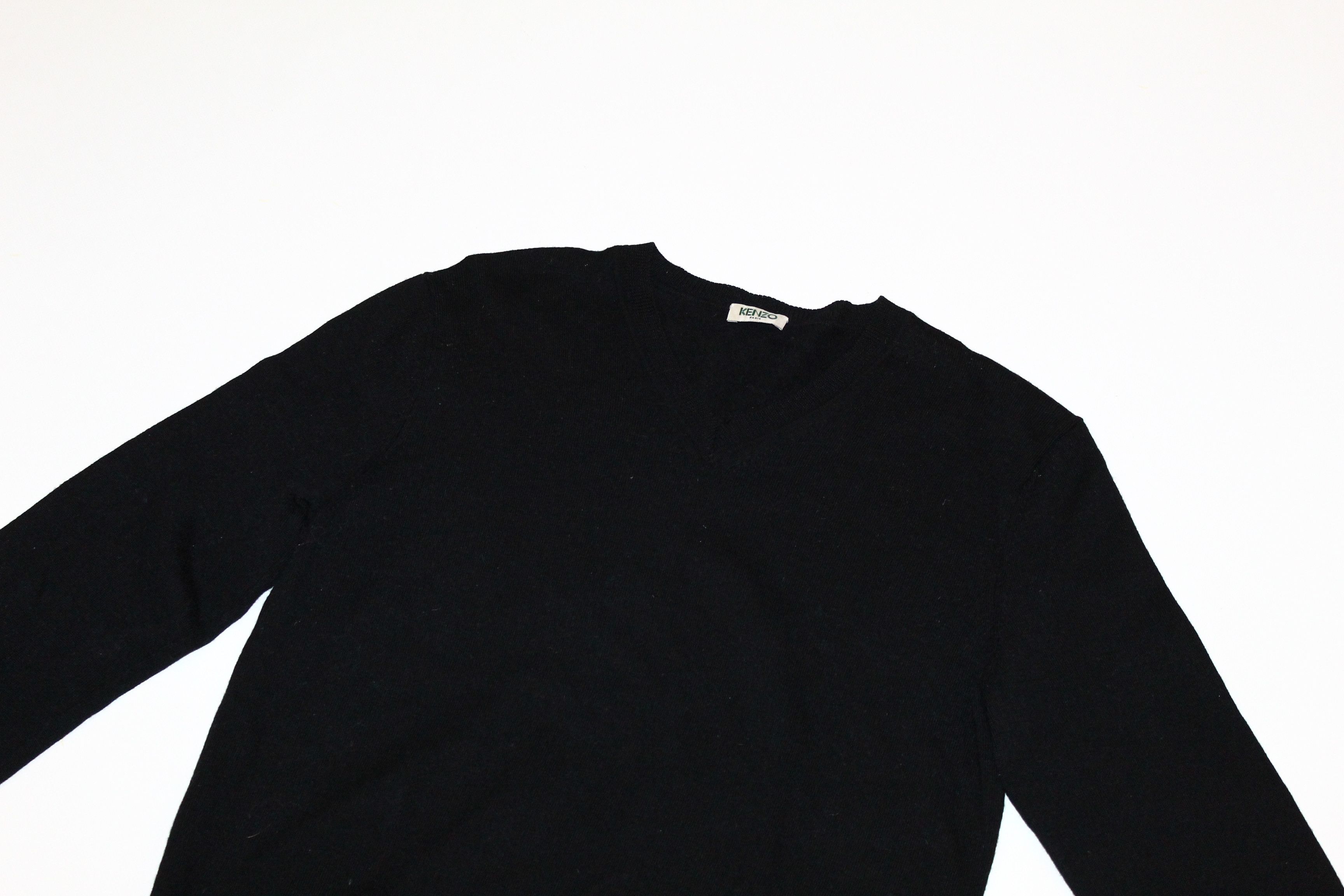 Kenzo Kenzo Logo Embroidery V-neck Wool Jumper Size US S / EU 44-46 / 1 - 3 Thumbnail