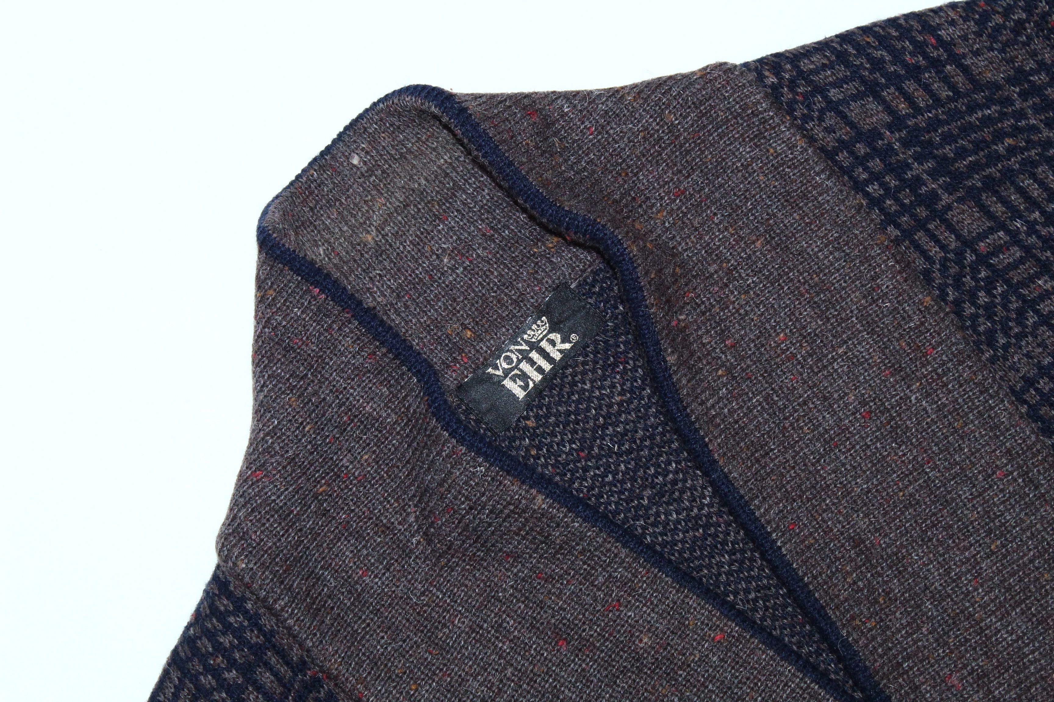 Homespun Knitwear 70s Von Ehr Intarsia Cable Knit Wool Blend Royal Cardigan Size US L / EU 52-54 / 3 - 6 Thumbnail