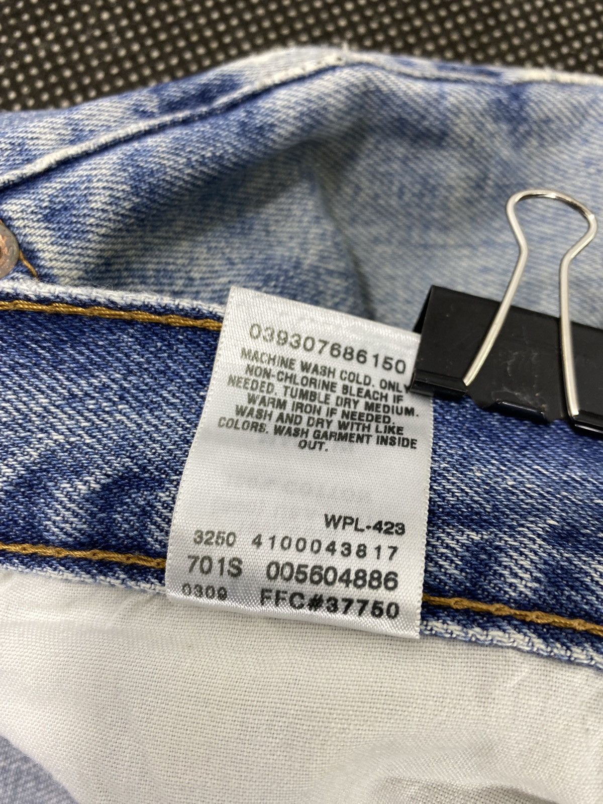 Levi's VINTAGE LEVI'S 560 BLUE WASH JEANS-J527 Size US 40 / EU 56 - 8 Thumbnail