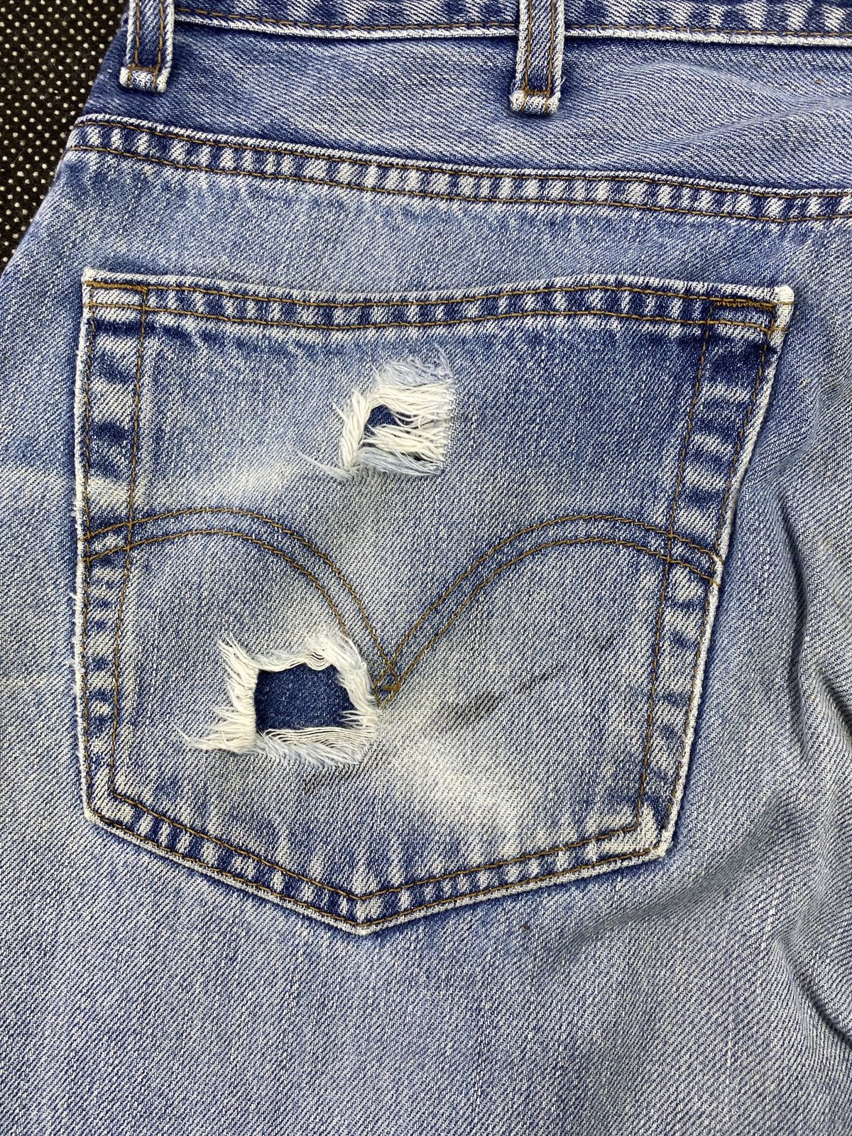 Levi's VINTAGE LEVI'S 560 BLUE WASH JEANS-J527 Size US 40 / EU 56 - 11 Thumbnail