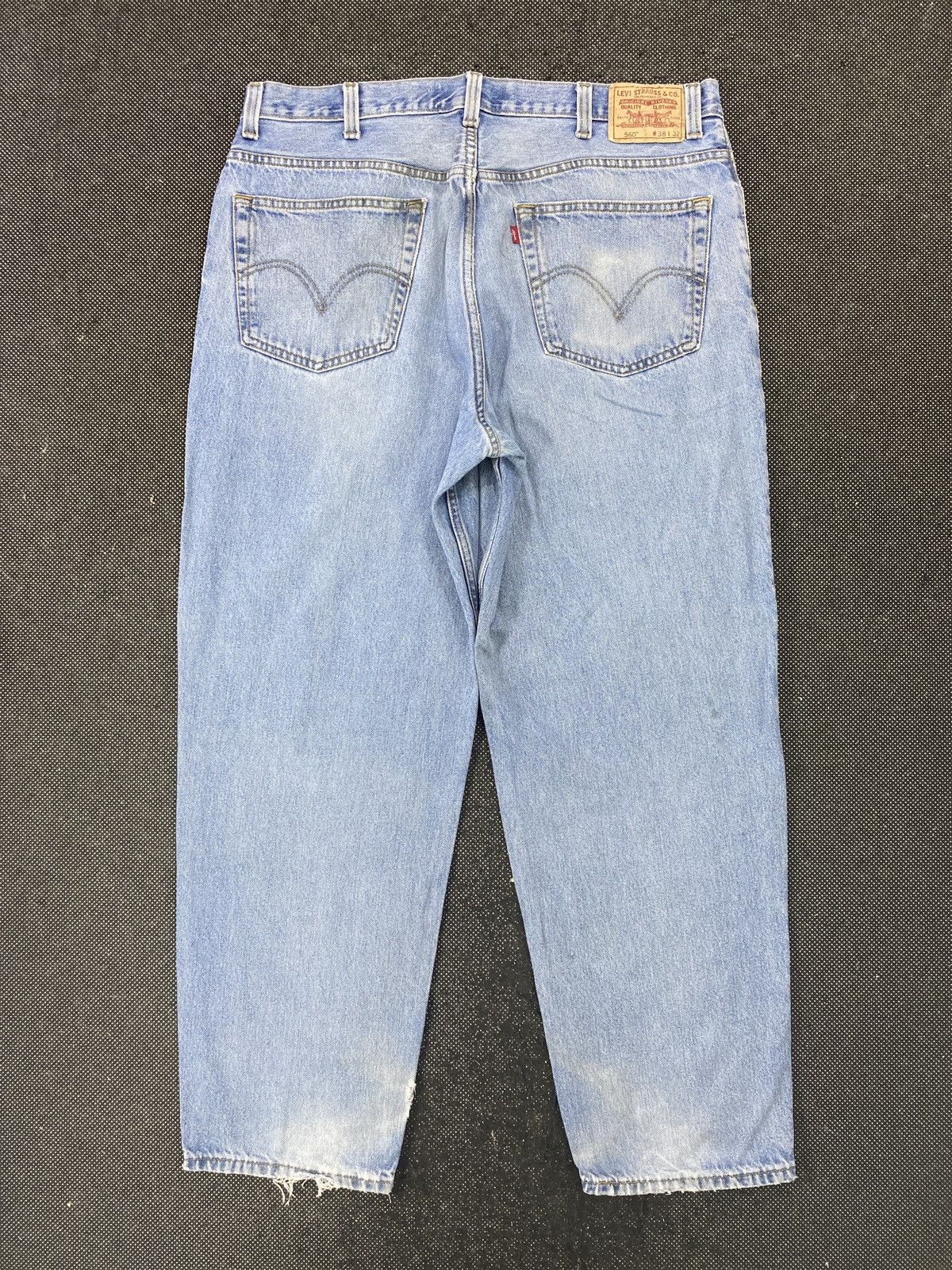 Levi's VINTAGE LEVIS 560 BLUE WASH JEANS-J530 Size US 39 - 3 Thumbnail