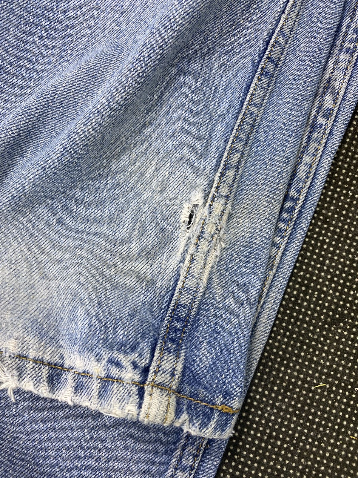 Levi's VINTAGE LEVIS 560 BLUE WASH JEANS-J530 Size US 39 - 11 Thumbnail