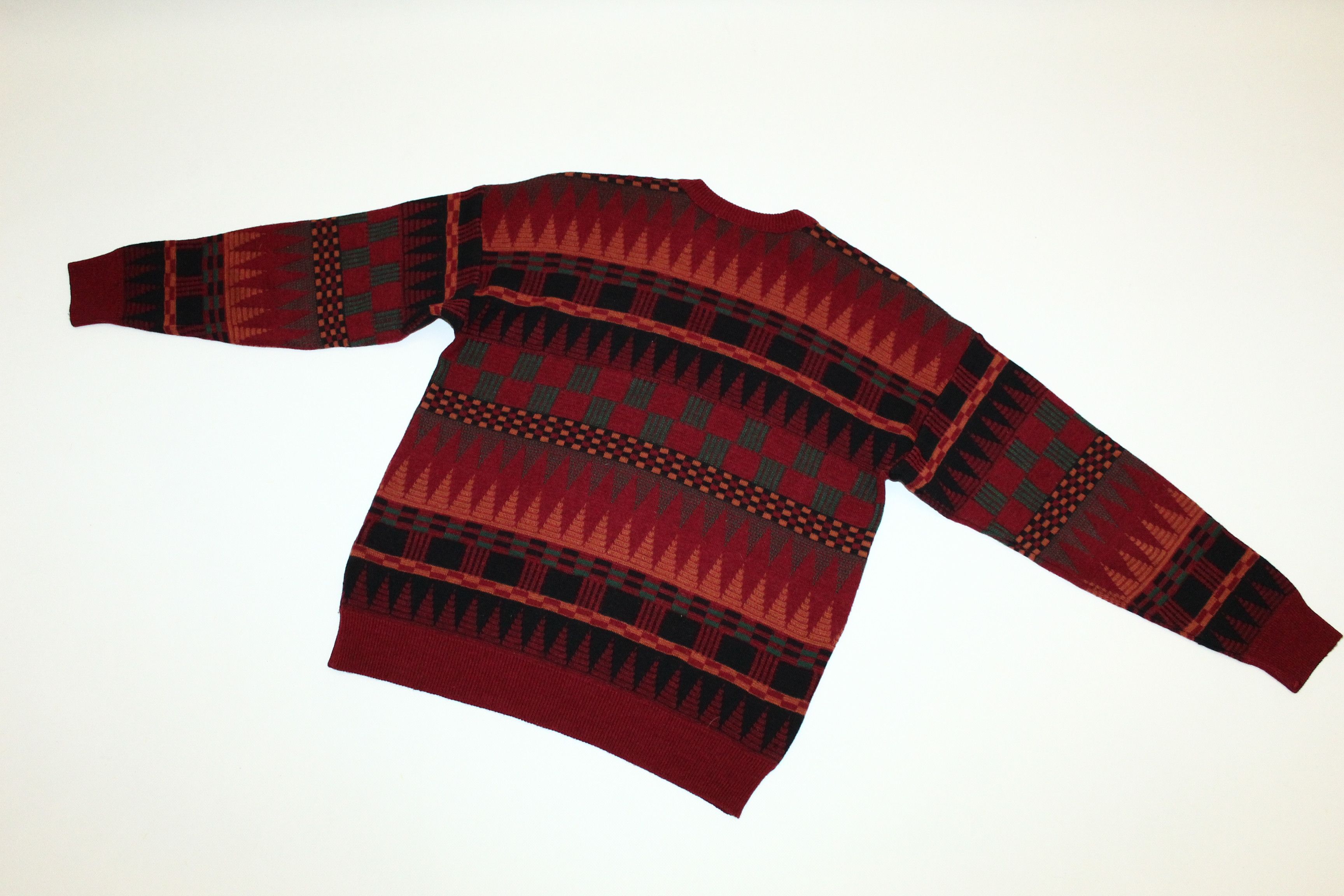 Lacoste 🔥80's Lacoste Tribes Pattern Wool Blend Knit Crew Sweater Size US L / EU 52-54 / 3 - 7 Thumbnail
