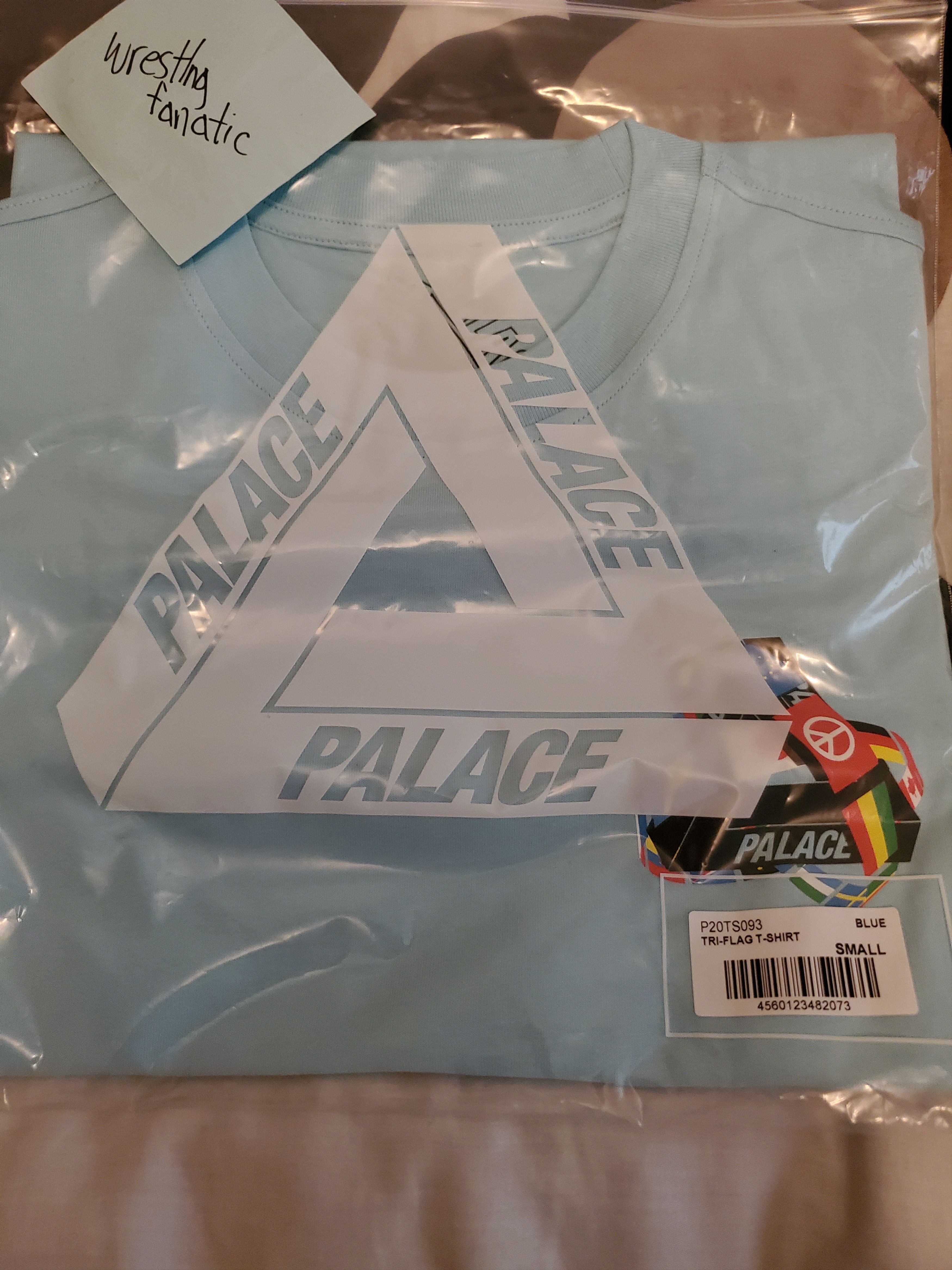 Palace Tri Flag | Grailed