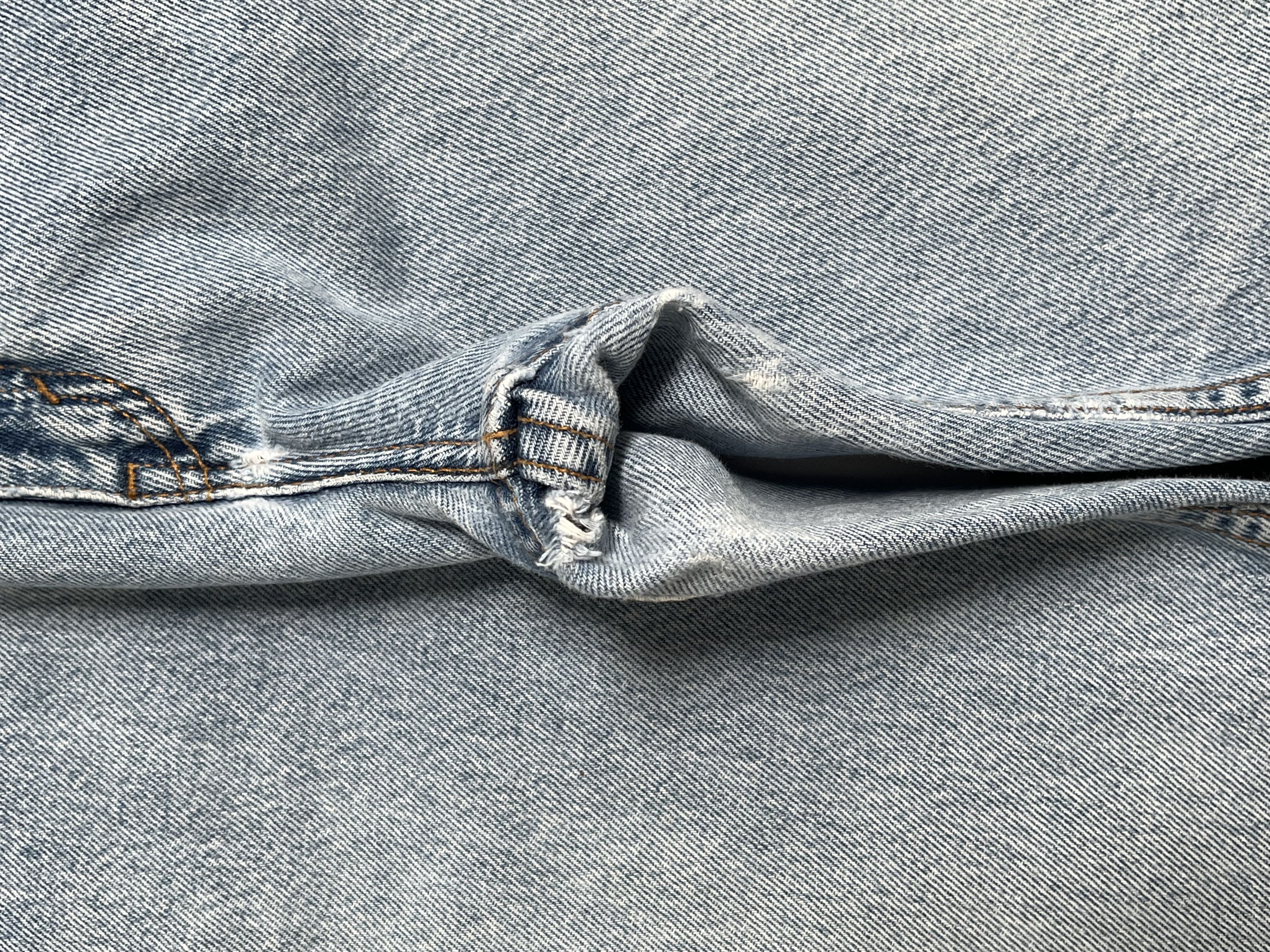 Levi's × Vintage Vintage 90s Levi's 560 Faded Distressed Denim Jeans L80 Size US 30 / EU 46 - 16 Thumbnail