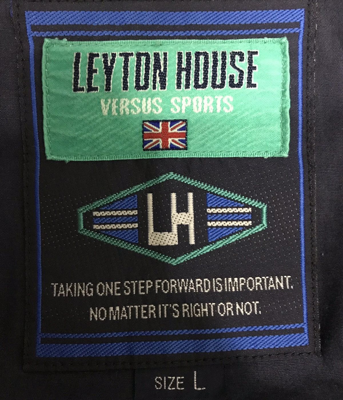 Designer LEYTON HOUSE VERSUS SPORTS JACKET Size US L / EU 52-54 / 3 - 11 Thumbnail