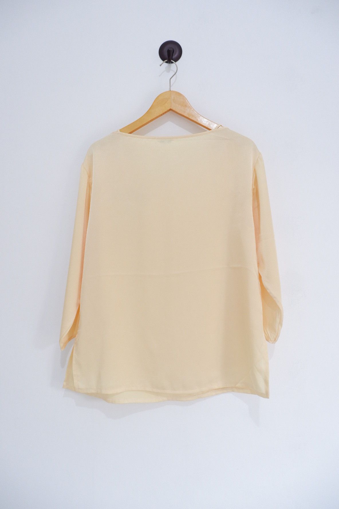 Christian Dior Monsieur Vintage Christian Dior Blouse Silk | Womens Size M / US 6-8 / IT 42-44 - 2 Thumbnail