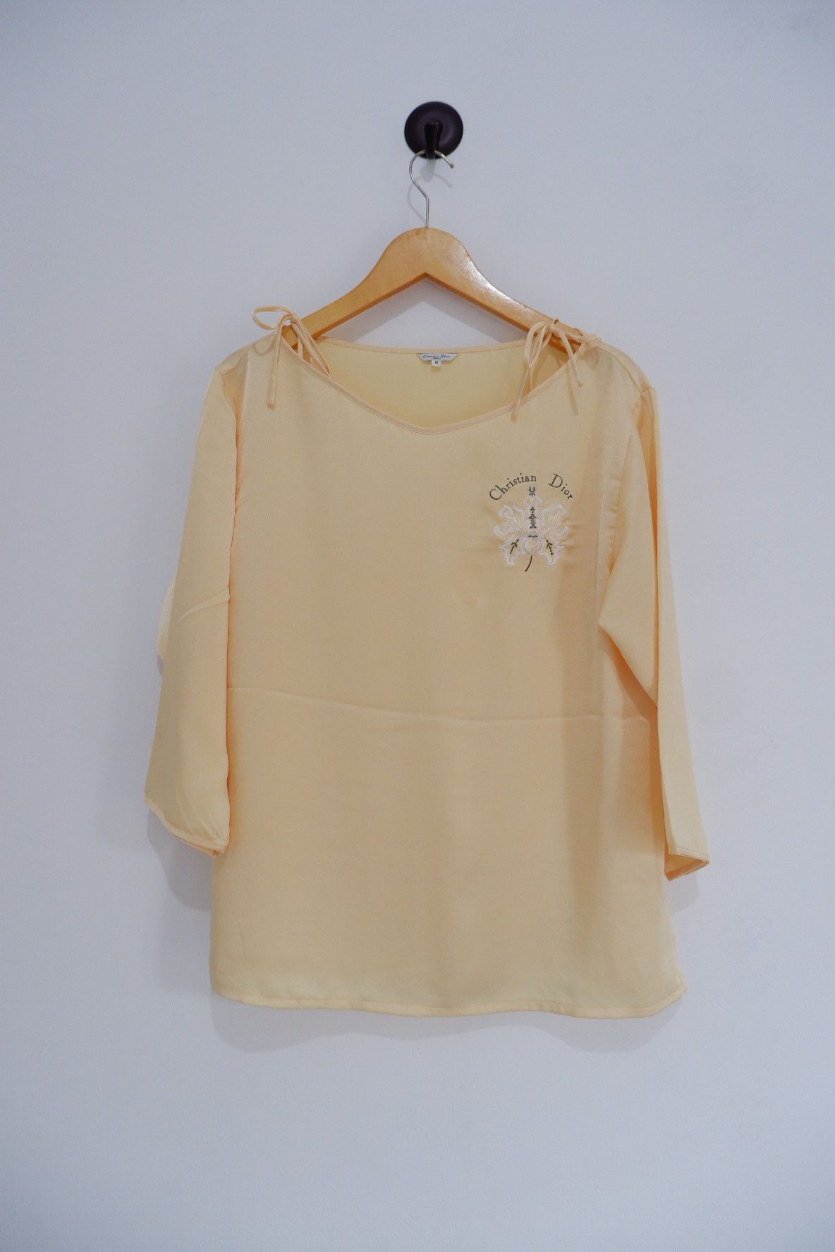 Christian Dior Monsieur Vintage Christian Dior Blouse Silk | Womens Size M / US 6-8 / IT 42-44 - 1 Thumbnail