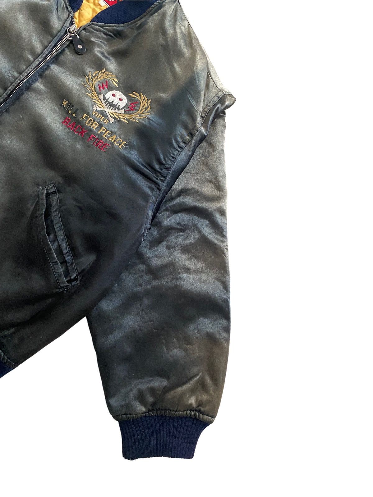 Vintage 💥Movie Kill For Peace "Back Fire"MA-1 Bomber Jacket Size US M / EU 48-50 / 2 - 17 Thumbnail