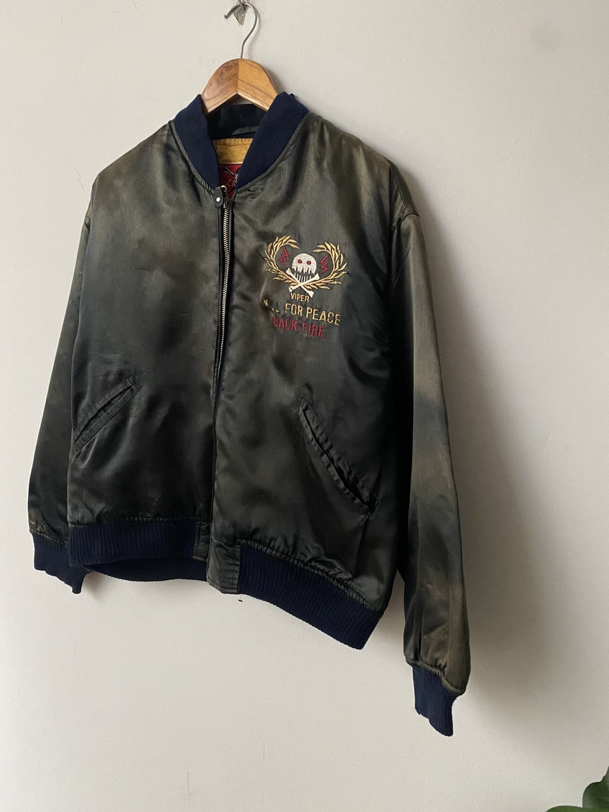 Vintage 💥Movie Kill For Peace "Back Fire"MA-1 Bomber Jacket Size US M / EU 48-50 / 2 - 2 Thumbnail
