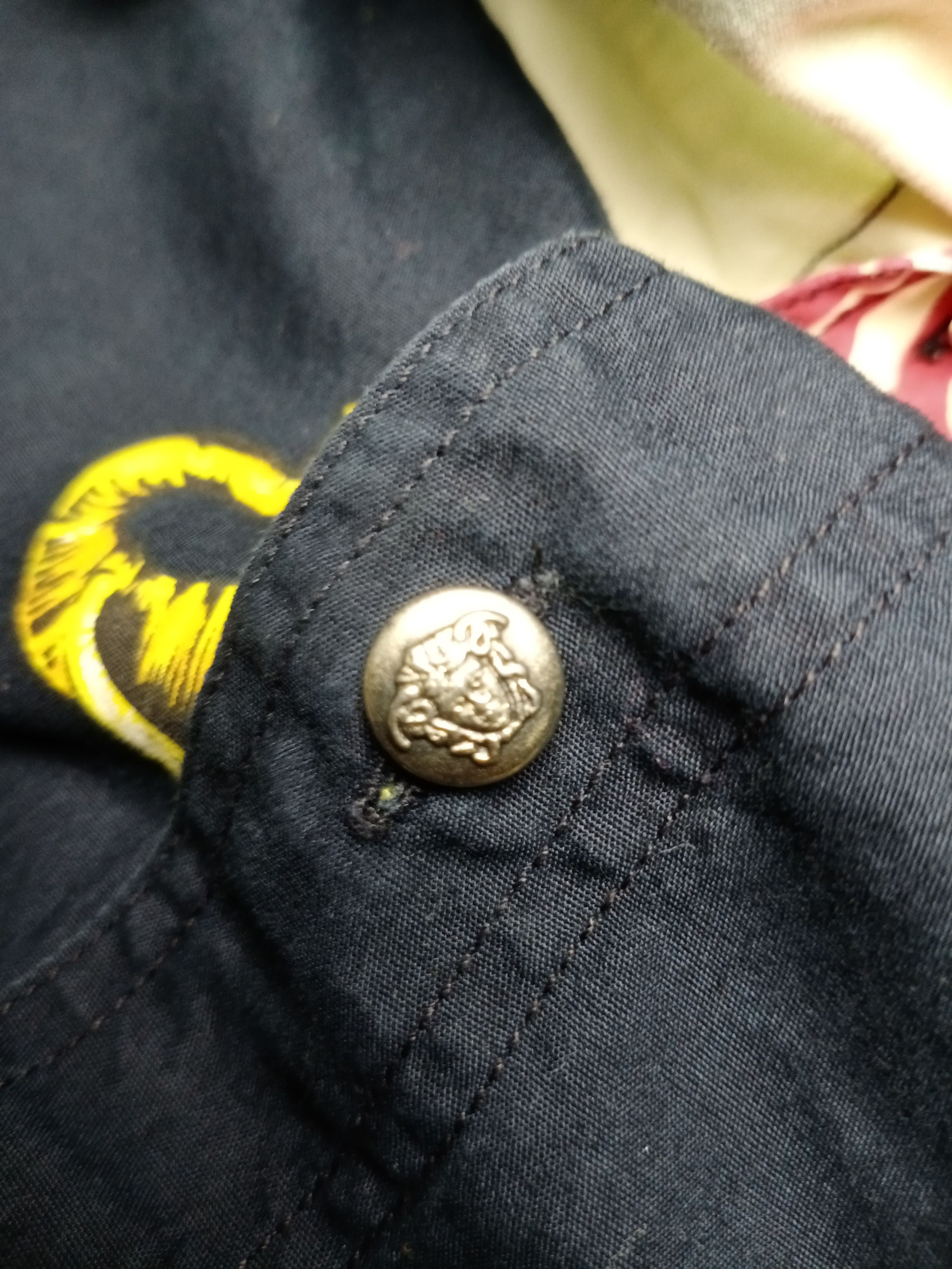 Versace Vintage Versace Jeans Couture Elephant Long Sleeve Shirt Size US M / EU 48-50 / 2 - 7 Thumbnail