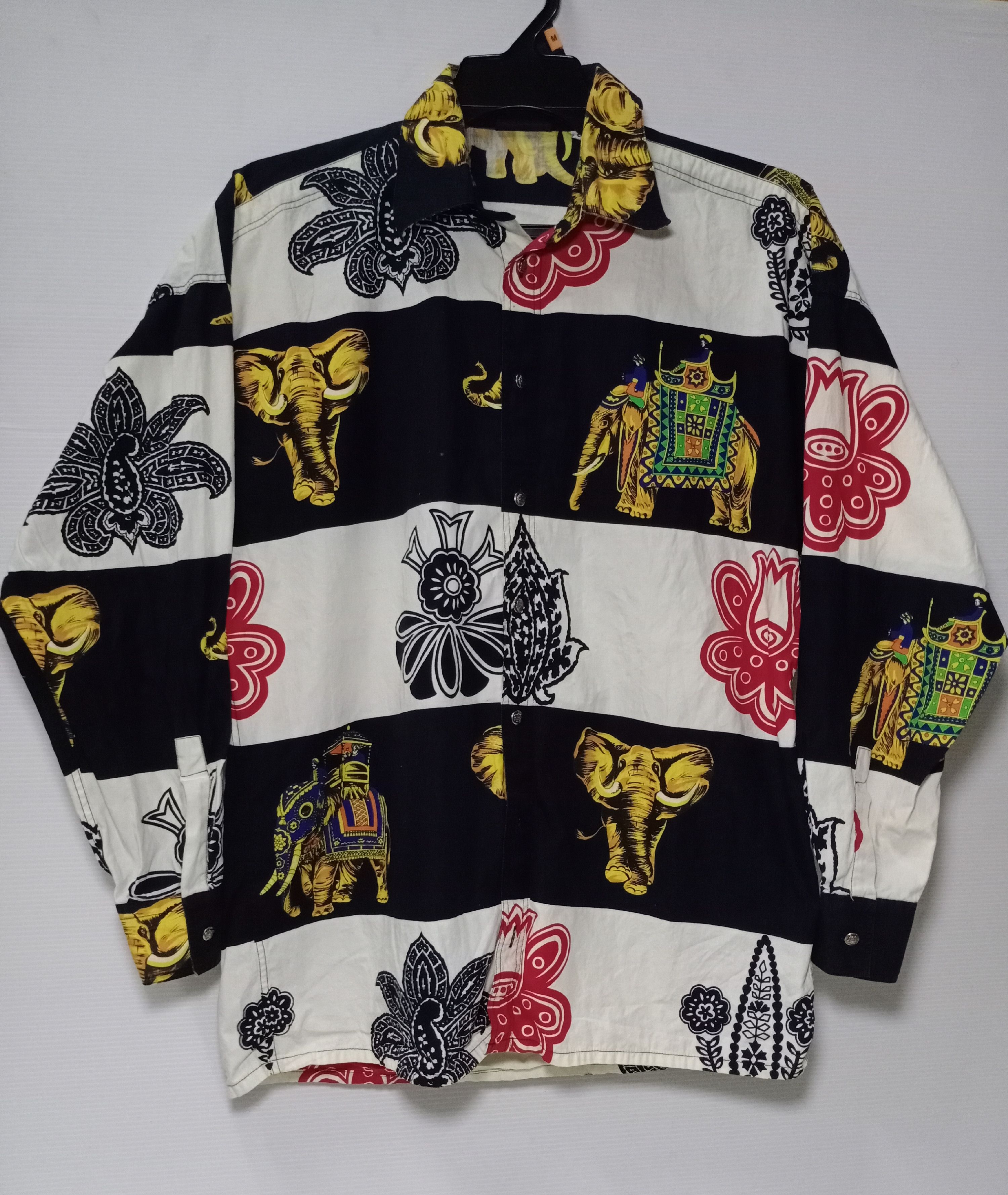 Versace Vintage Versace Jeans Couture Elephant Long Sleeve Shirt Size US M / EU 48-50 / 2 - 1 Thumbnail