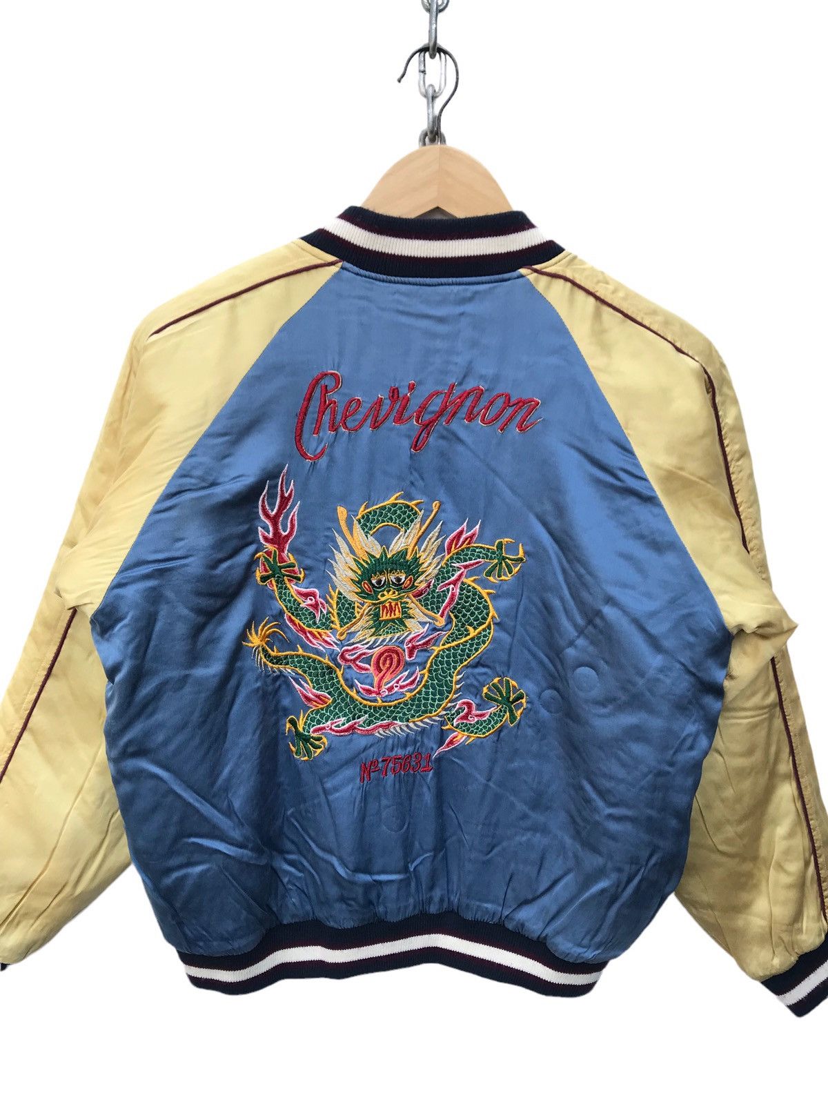 Chevignon Rare Chevignon Girl Sukajan Embroidery Souvenir Women Jacket Size M / US 6-8 / IT 42-44 - 5 Thumbnail