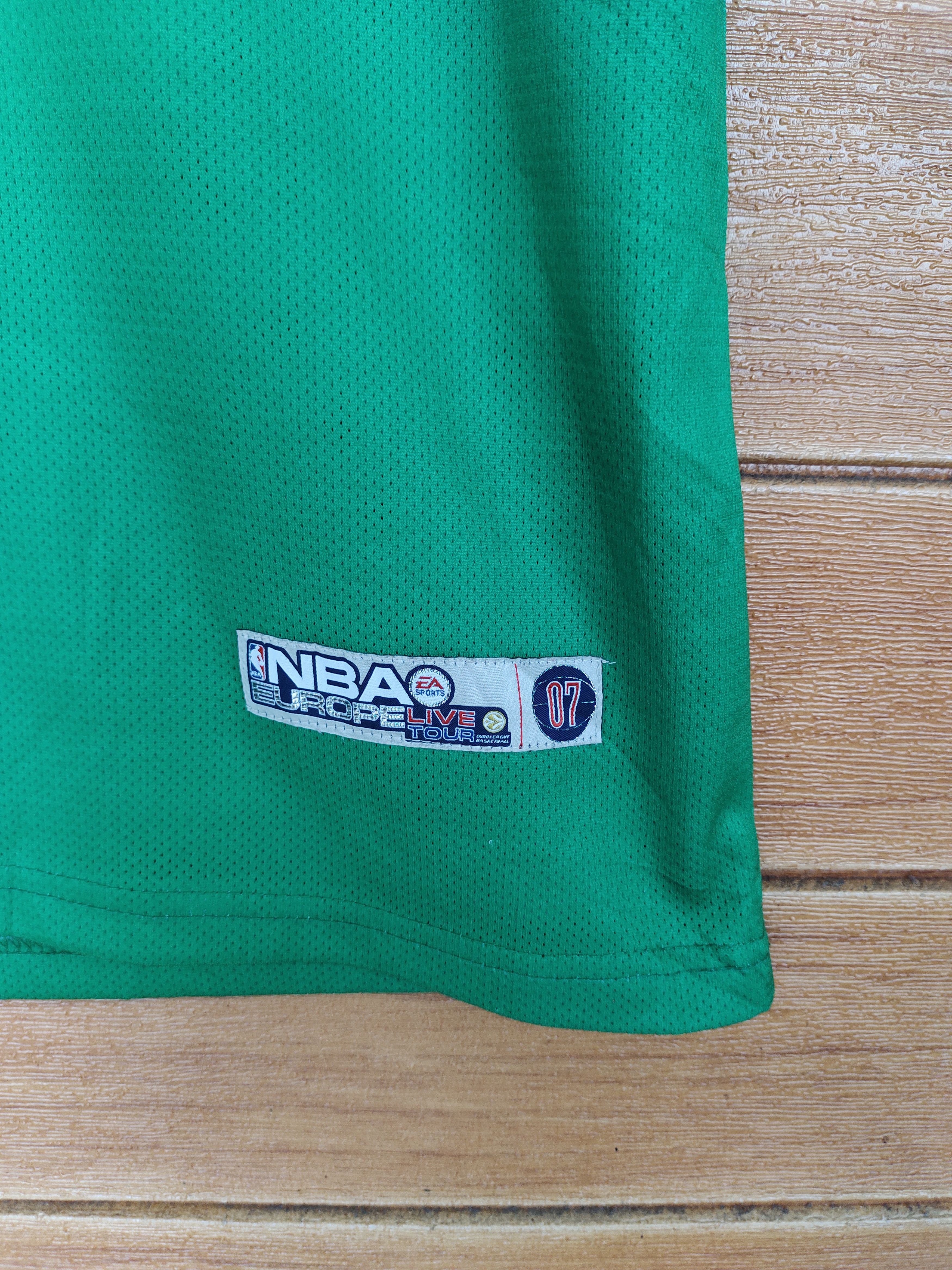 Champion Vintage Champion Boston Celtics Paul Pierce #34 NBA Size US XL / EU 56 / 4 - 5 Thumbnail