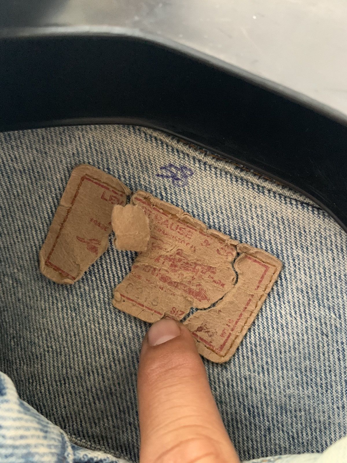 Levi's Vintage Clothing × Vintage VINTAGE LEVIS DENIM JACKET Size US L / EU 52-54 / 3 - 9 Thumbnail