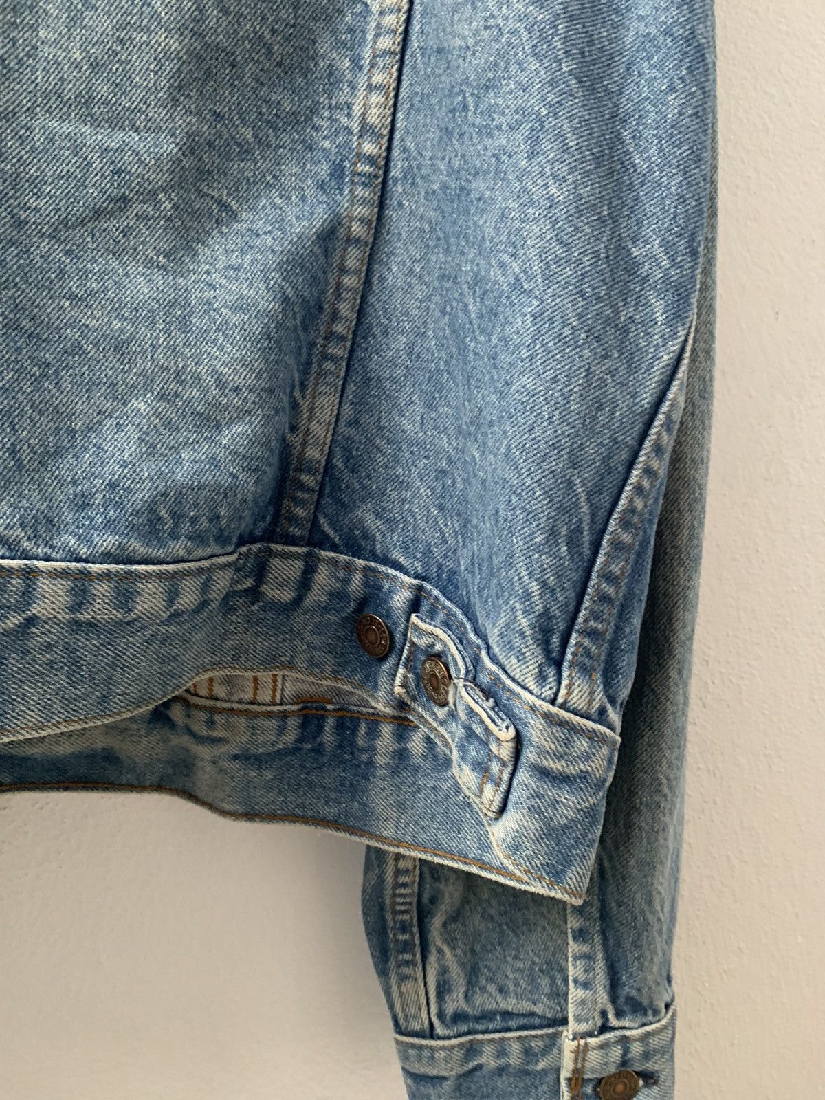 Levi's Vintage Clothing × Vintage VINTAGE LEVIS DENIM JACKET Size US L / EU 52-54 / 3 - 10 Thumbnail