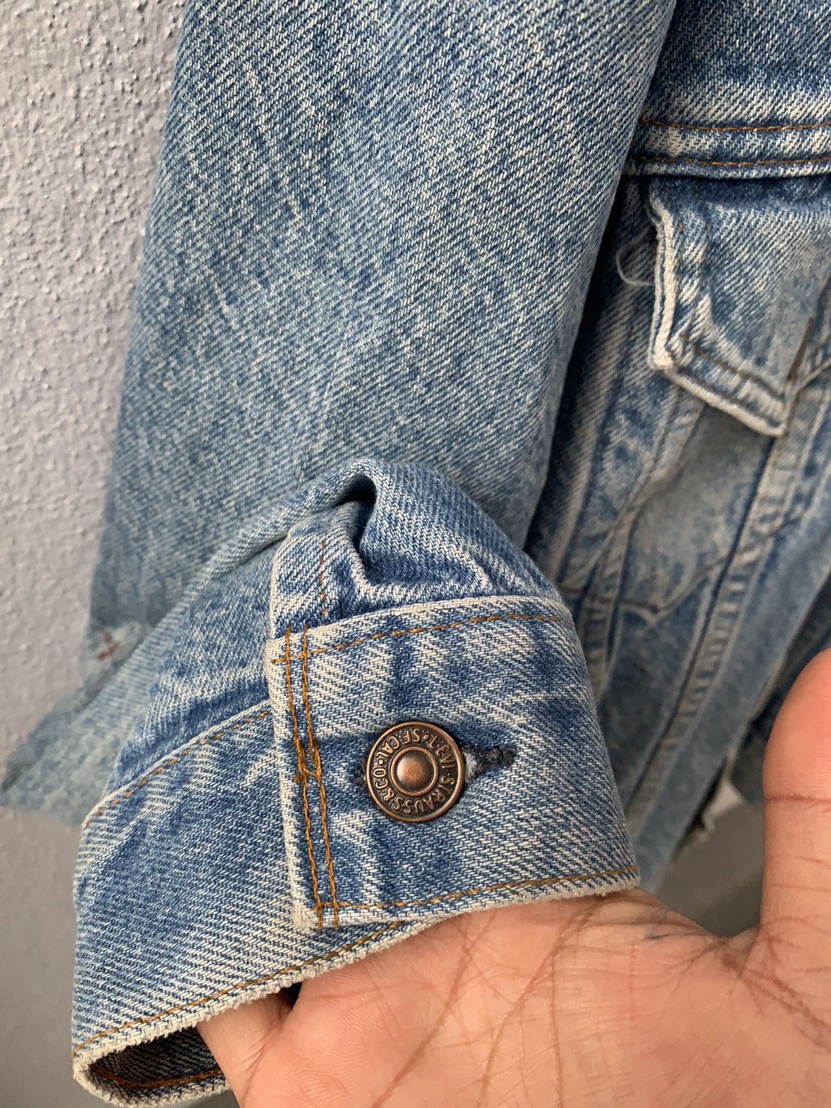 Levi's Vintage Clothing × Vintage VINTAGE LEVIS DENIM JACKET Size US L / EU 52-54 / 3 - 12 Thumbnail