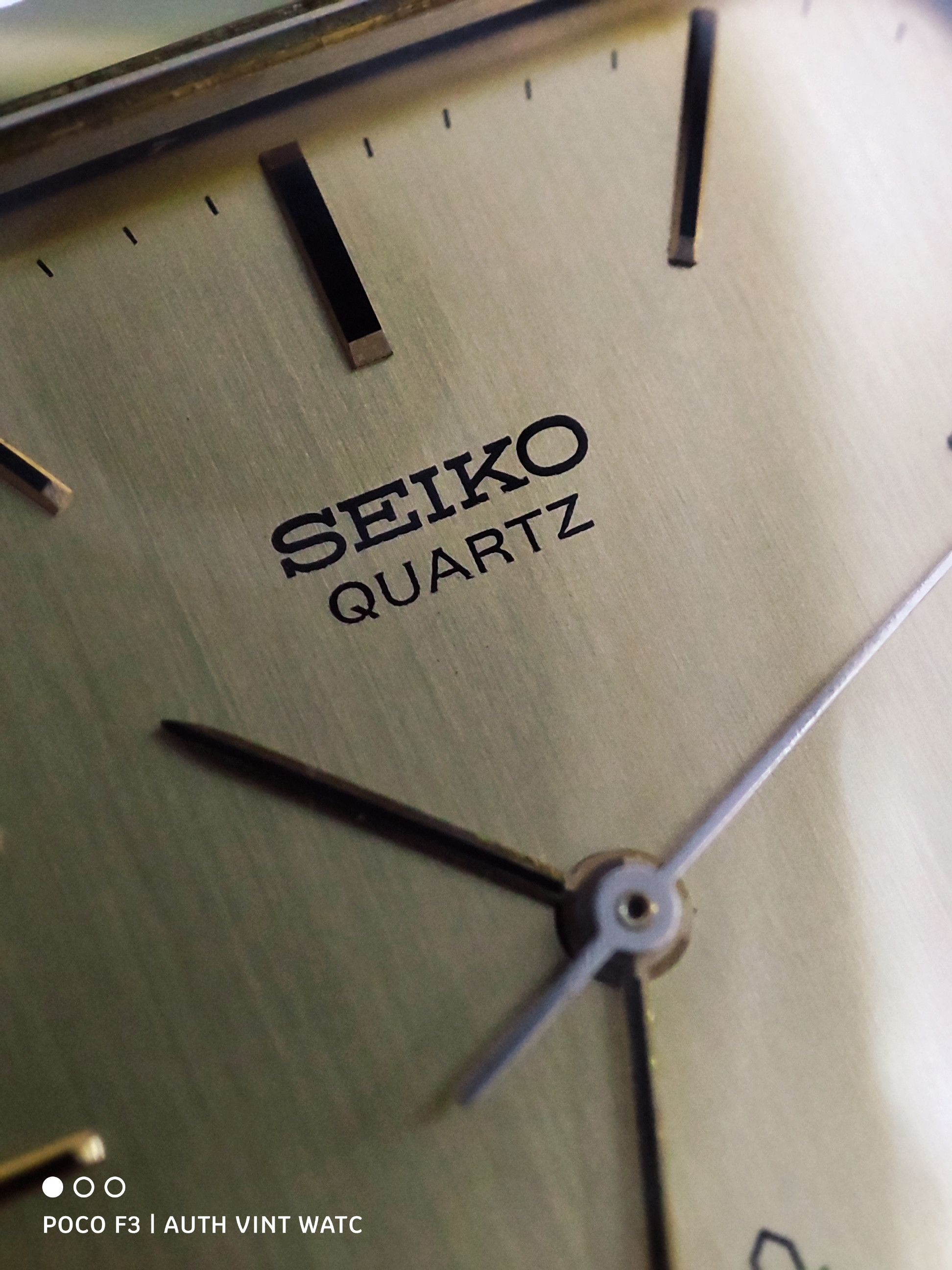 Seiko Authentic Vintage Seiko Dolce Quartz TGHA Size ONE SIZE - 5 Thumbnail
