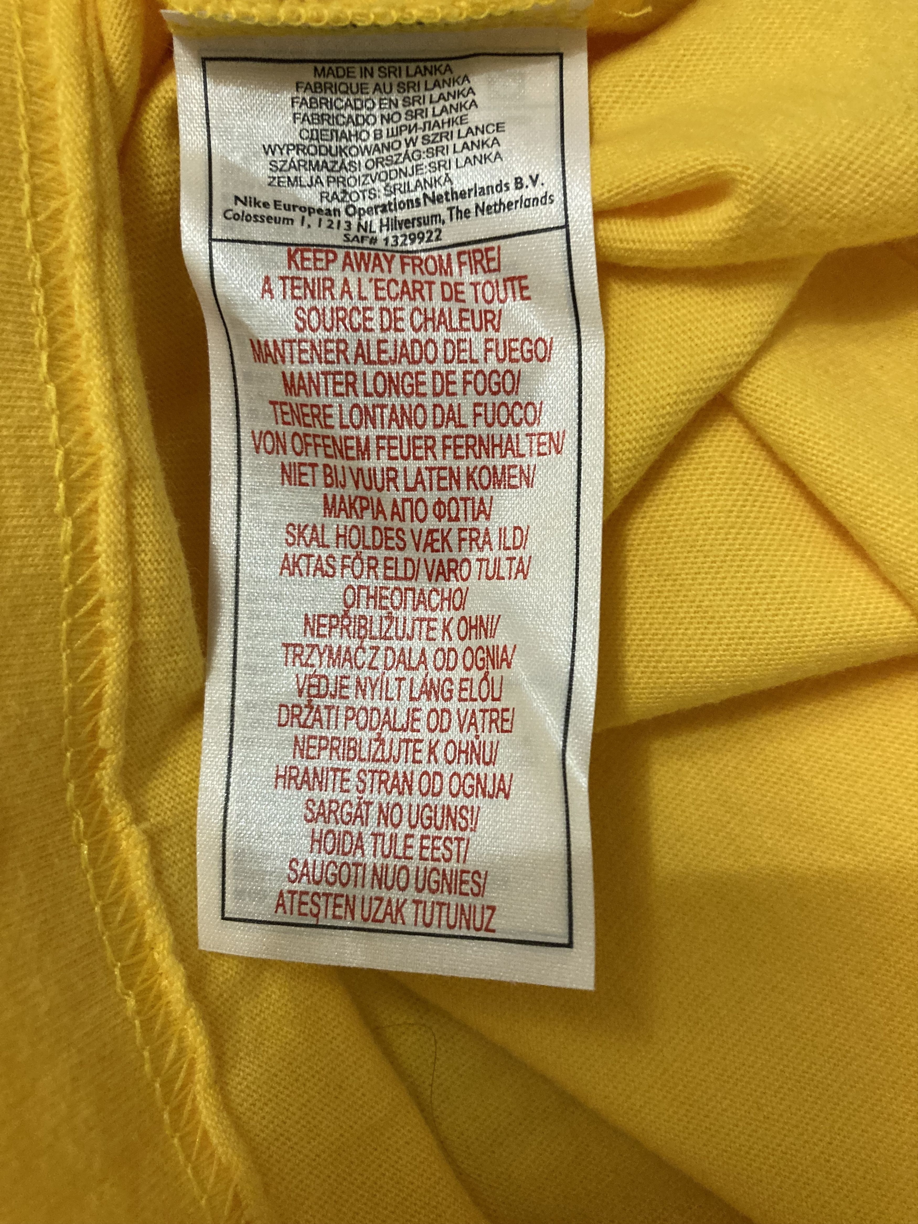 Nike × Vintage NIKE CENTRE SWOOSH RONALDINHO BRAZIL #10 STREETWEAR TEES Size US XS / EU 42 / 0 - 6 Thumbnail