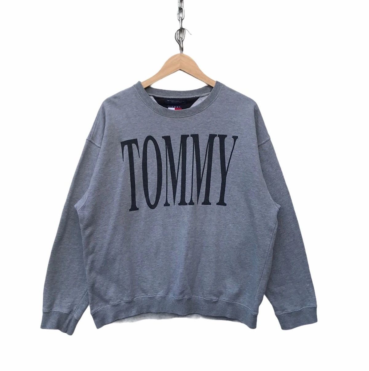 Tommy Hilfiger Tommy Hilfiger Spellout Streetwear Sweatshirt Size US L / EU 52-54 / 3 - 1 Thumbnail