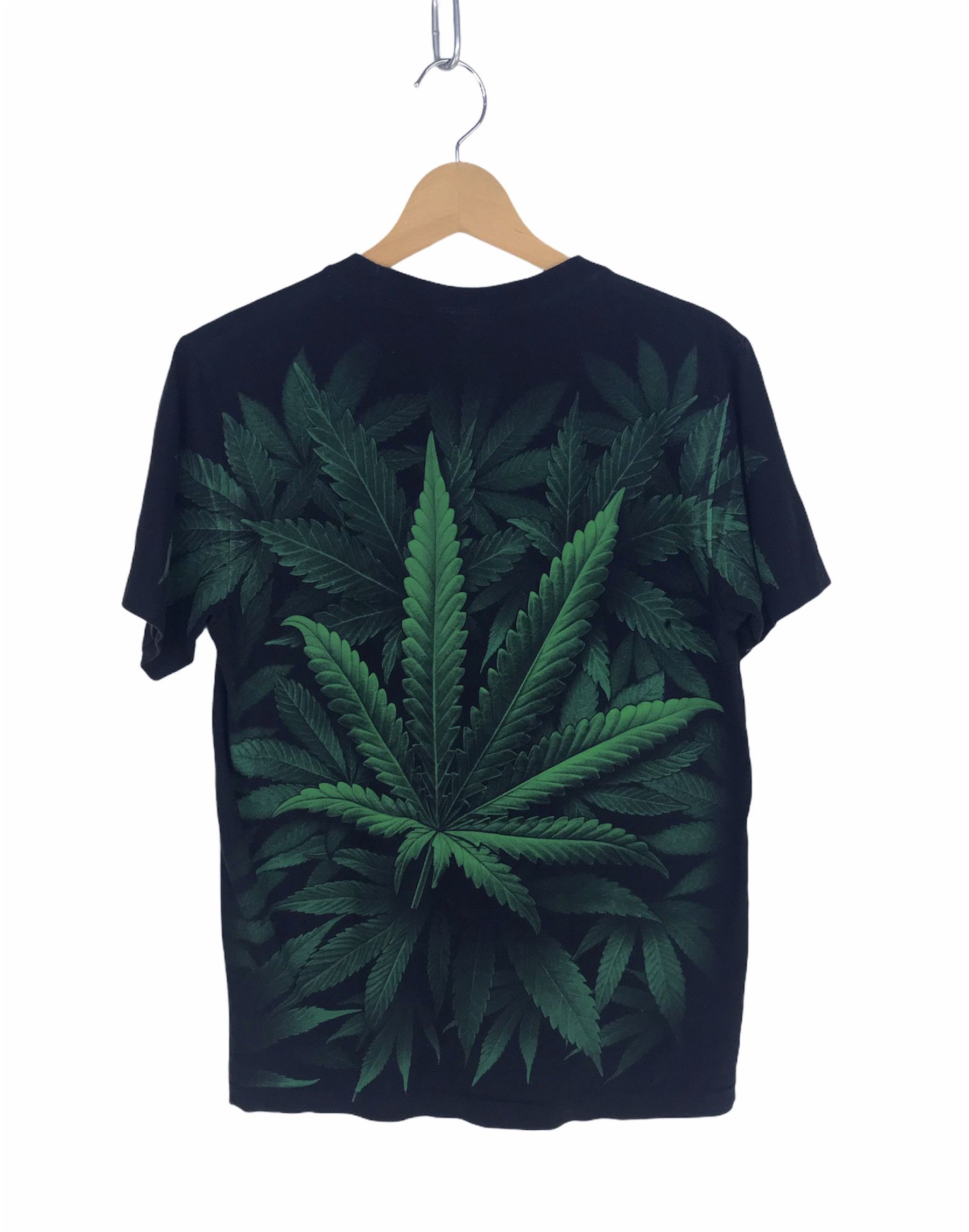 Vintage Vintage 90s Marijuana All Over Print Mirror Shirt Size US M / EU 48-50 / 2 - 2 Thumbnail