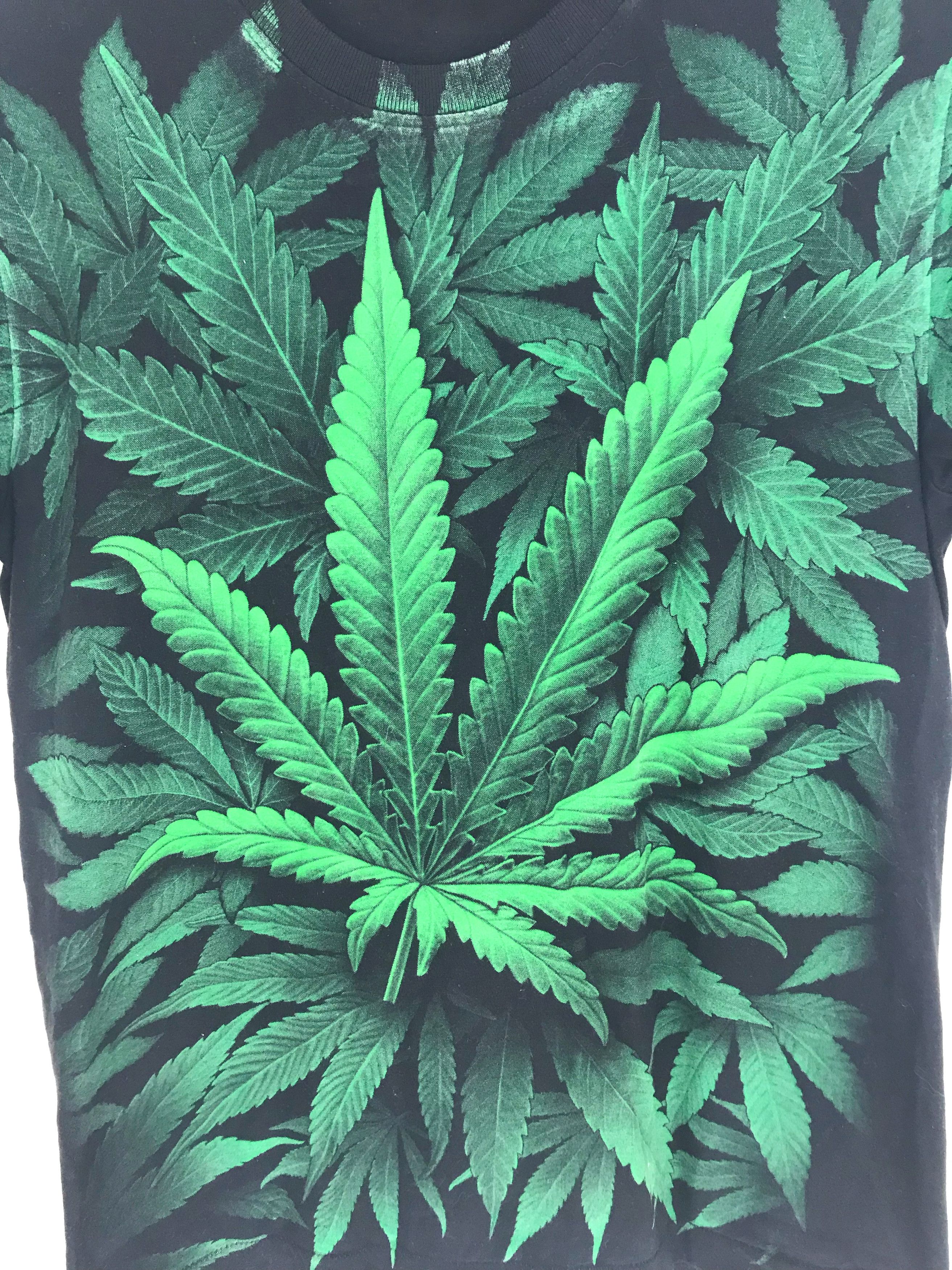 Vintage Vintage 90s Marijuana All Over Print Mirror Shirt Size US M / EU 48-50 / 2 - 3 Thumbnail