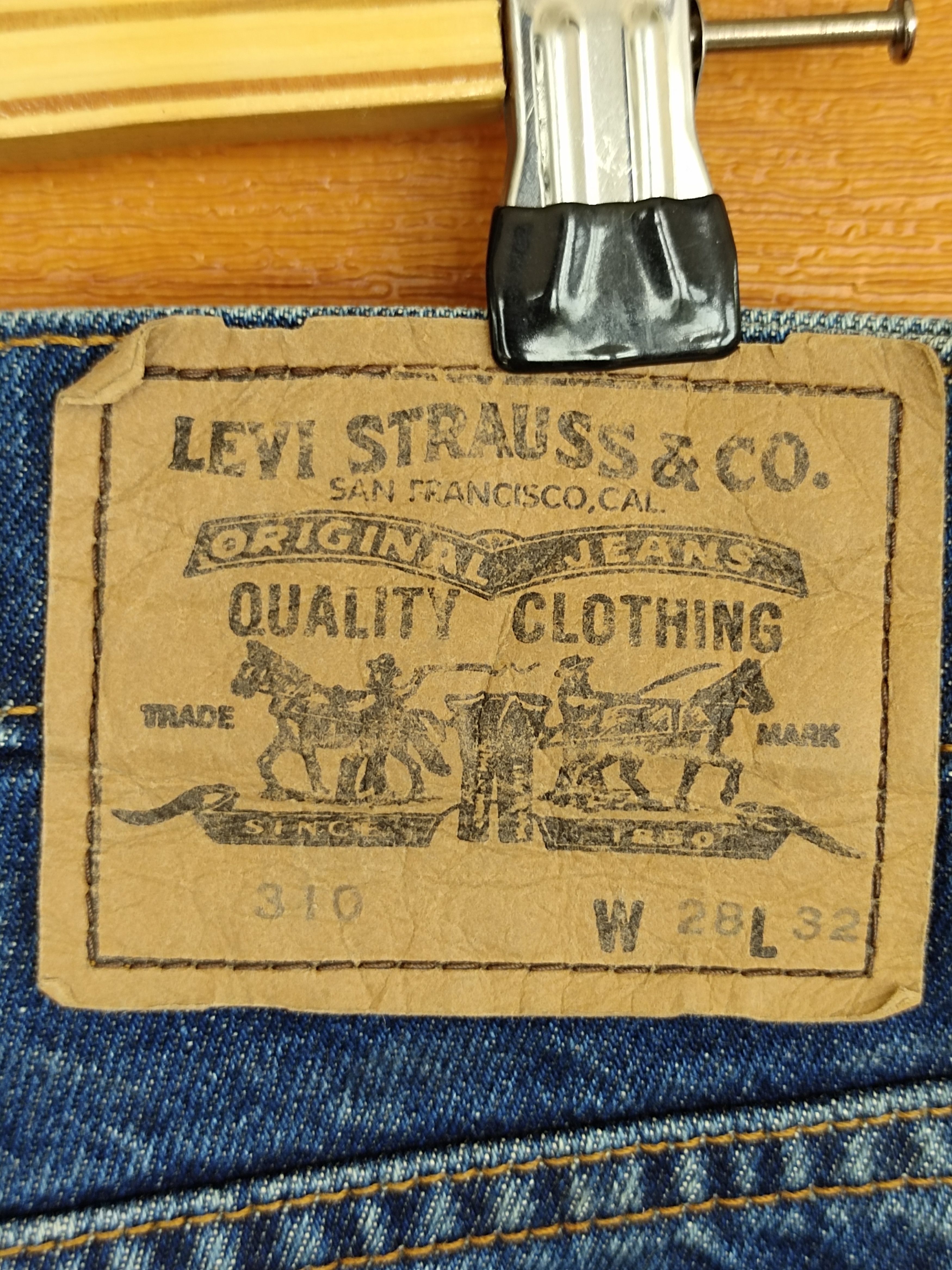Levi's Vintage LEVIS Hand Sketch Art Denim Jeans Rip Kobe Size US 28 / EU 44 - 19 Thumbnail