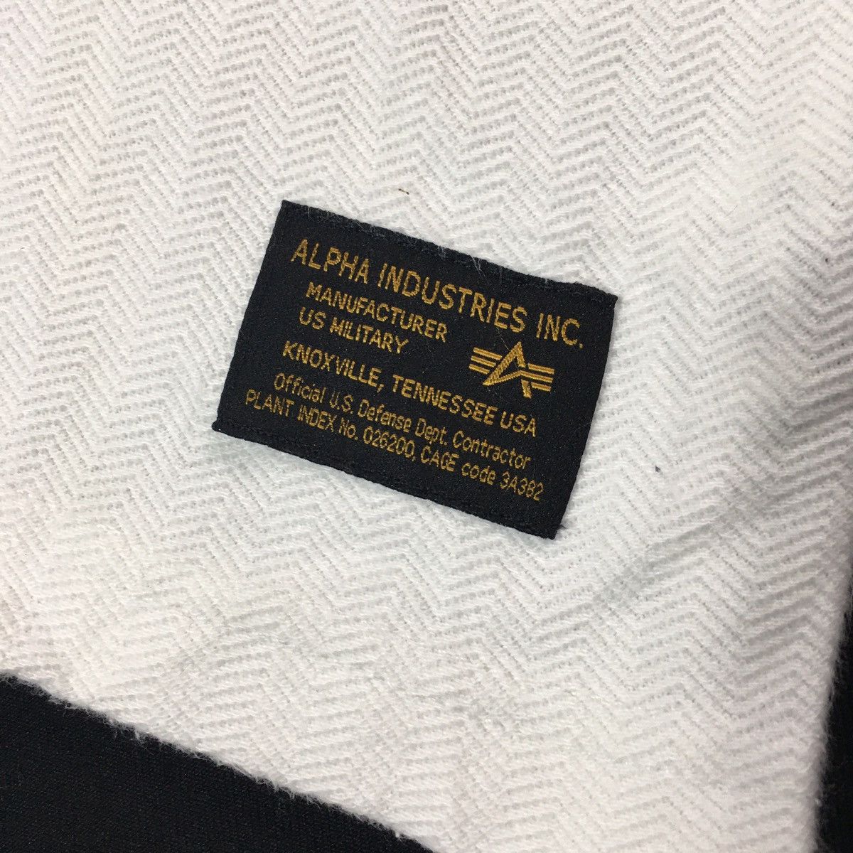 Alpha Industries × Japanese Brand Alpha Industries Us Military Herringbone Twill Tshirt Size US M / EU 48-50 / 2 - 6 Thumbnail