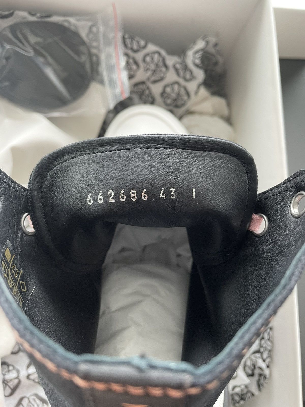 Alexander McQueen × MCQ Super Rare Limited Edition Runway Brand New Rare Tread Boots Size US 9.5 / EU 42-43 - 10 Thumbnail